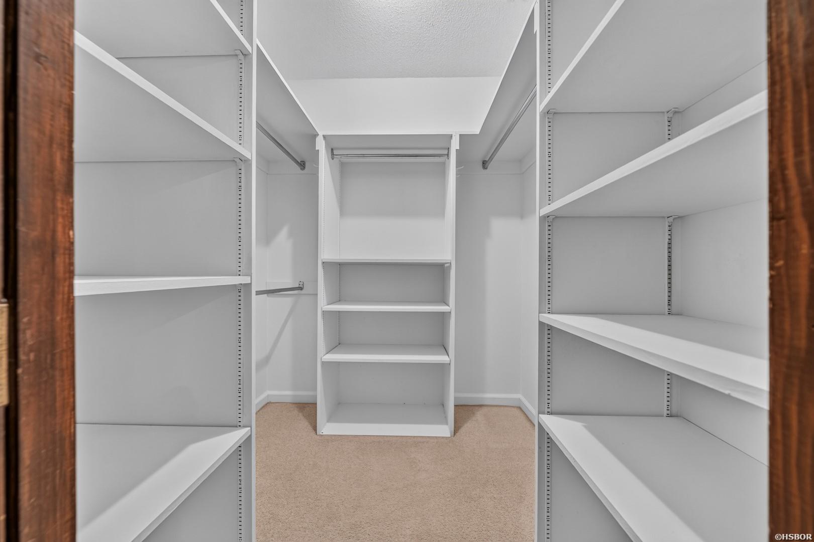 200 Scottwood Property Photo 17