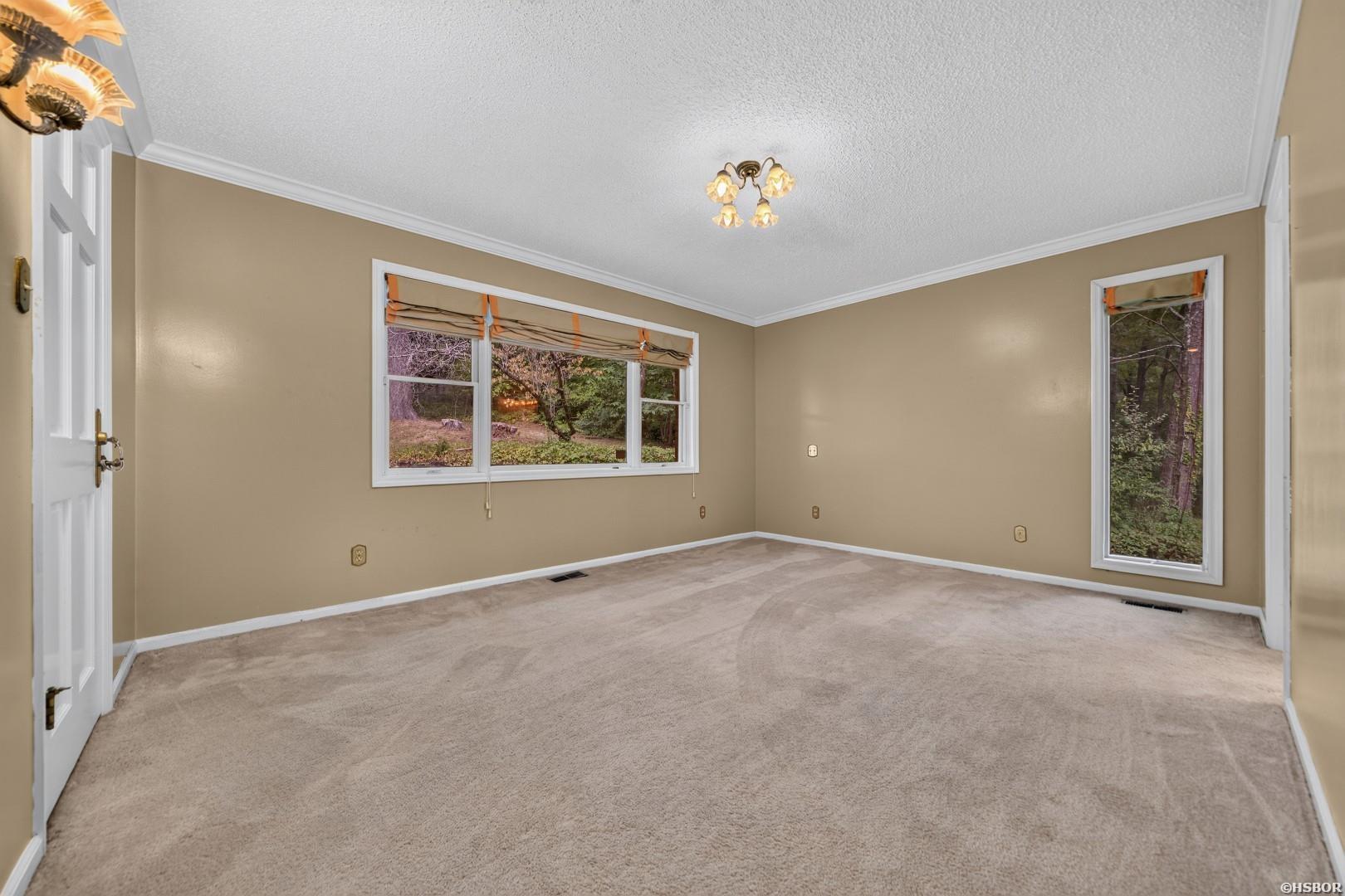 200 Scottwood Property Photo 26