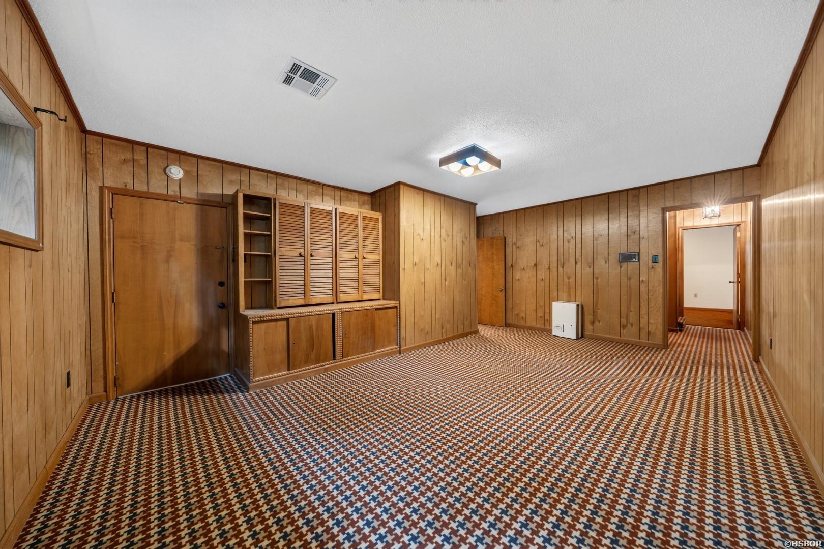 200 Scottwood Property Photo 33