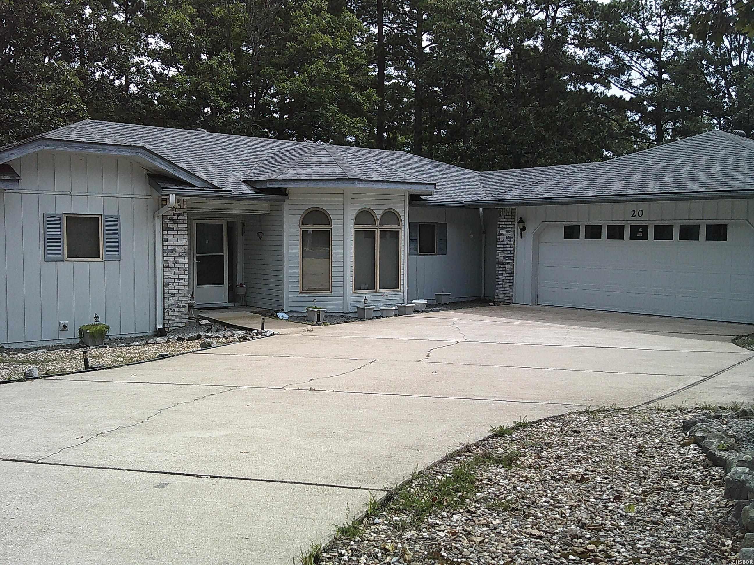 20 Coronado Circle Property Photo 1