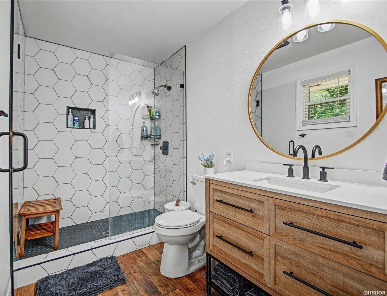 409 Houston Drive Property Photo 16