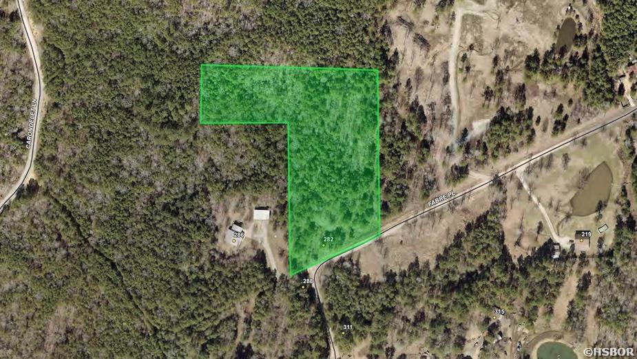 282 Fabre Place Property Photo 4