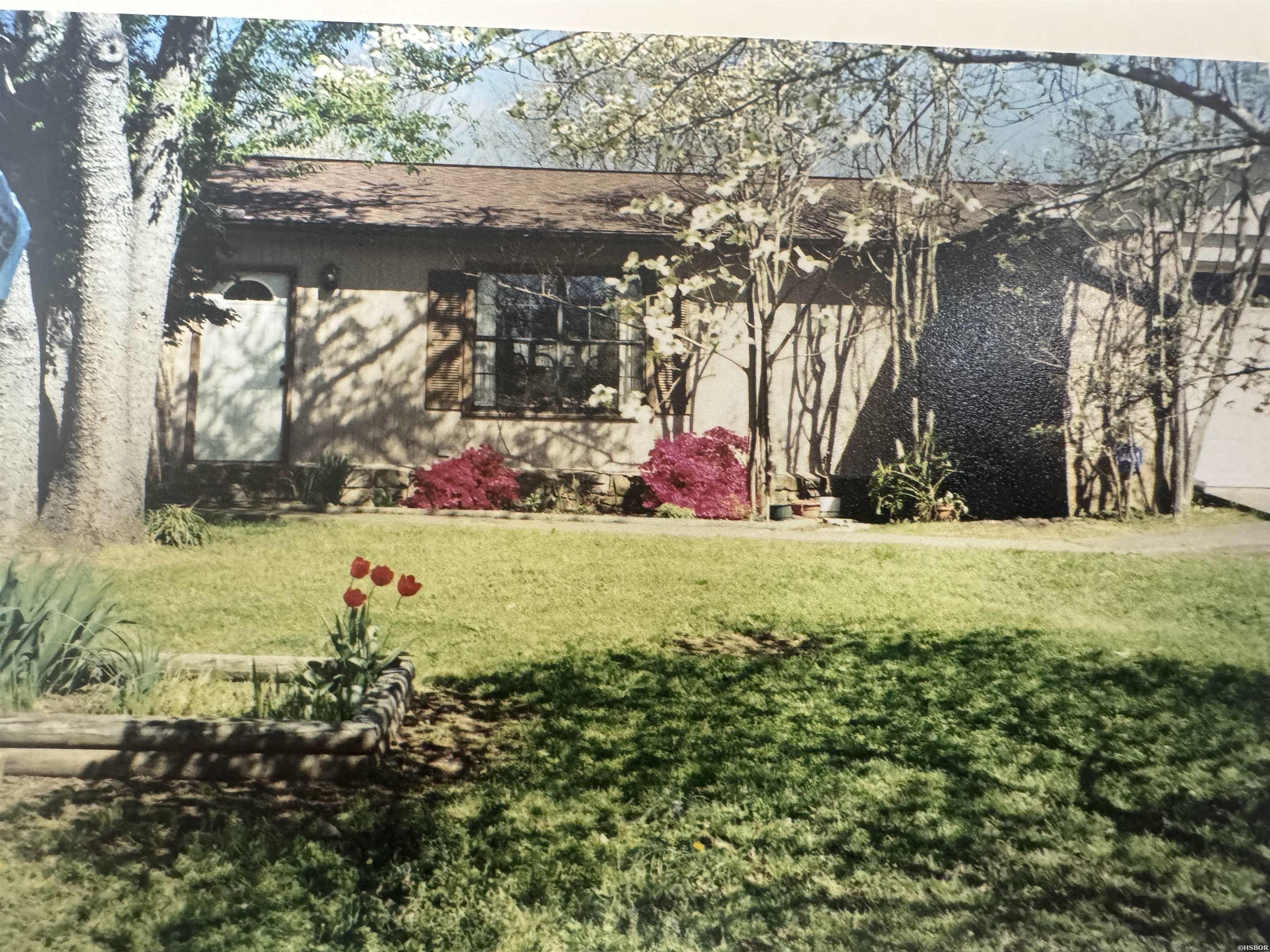 106 Torrey Court Property Photo 1