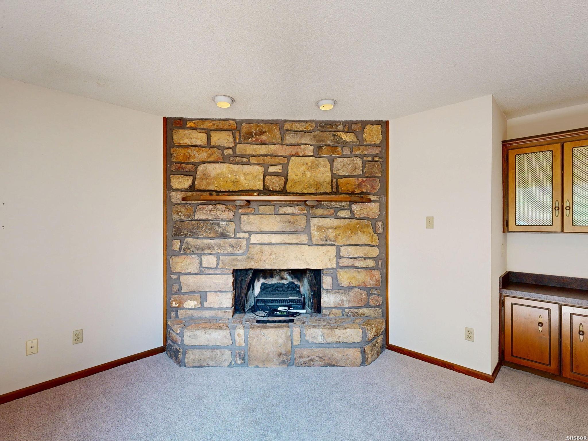 106 Torrey Court Property Photo 17