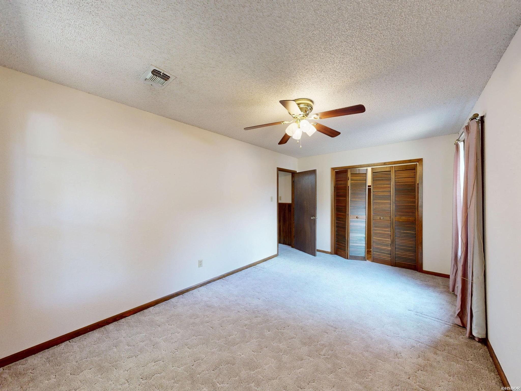 106 Torrey Court Property Photo 21