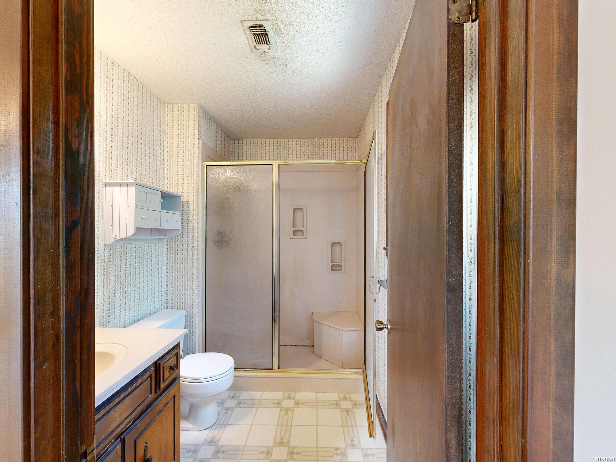 106 Torrey Court Property Photo 34