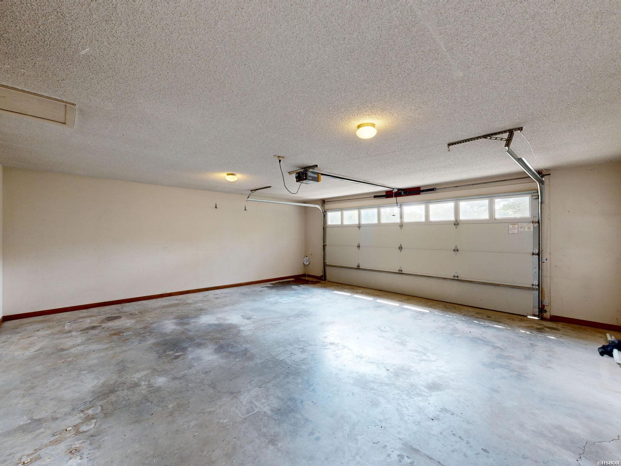 106 Torrey Court Property Photo 36
