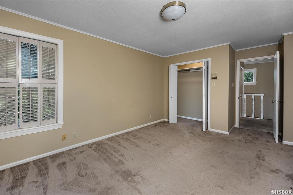 104 Stately Property Photo 19