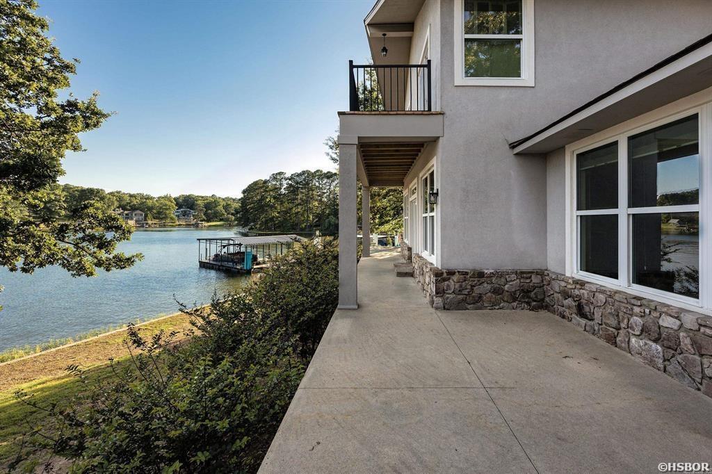 104 Stately Property Photo 20