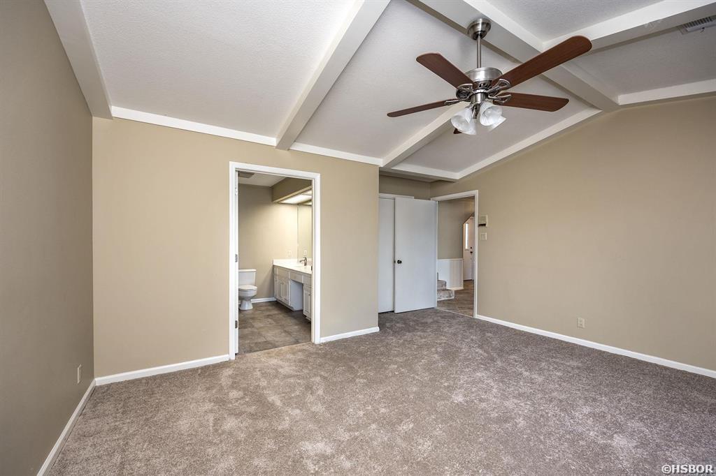 104 Stately Property Photo 23
