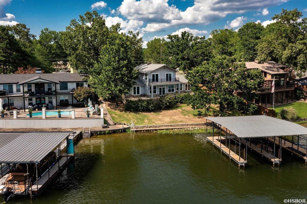 104 Stately Property Photo 31