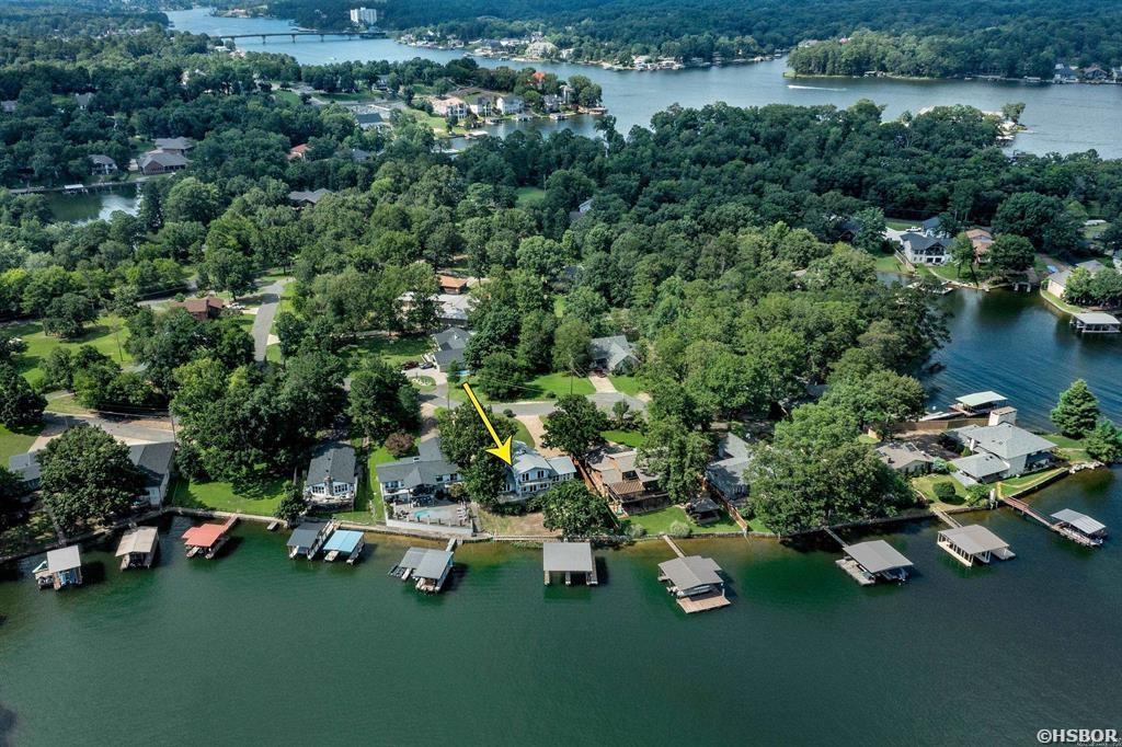 104 Stately Property Photo 38