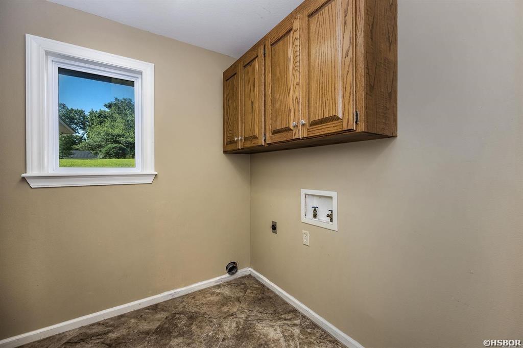 104 Stately Property Photo 45