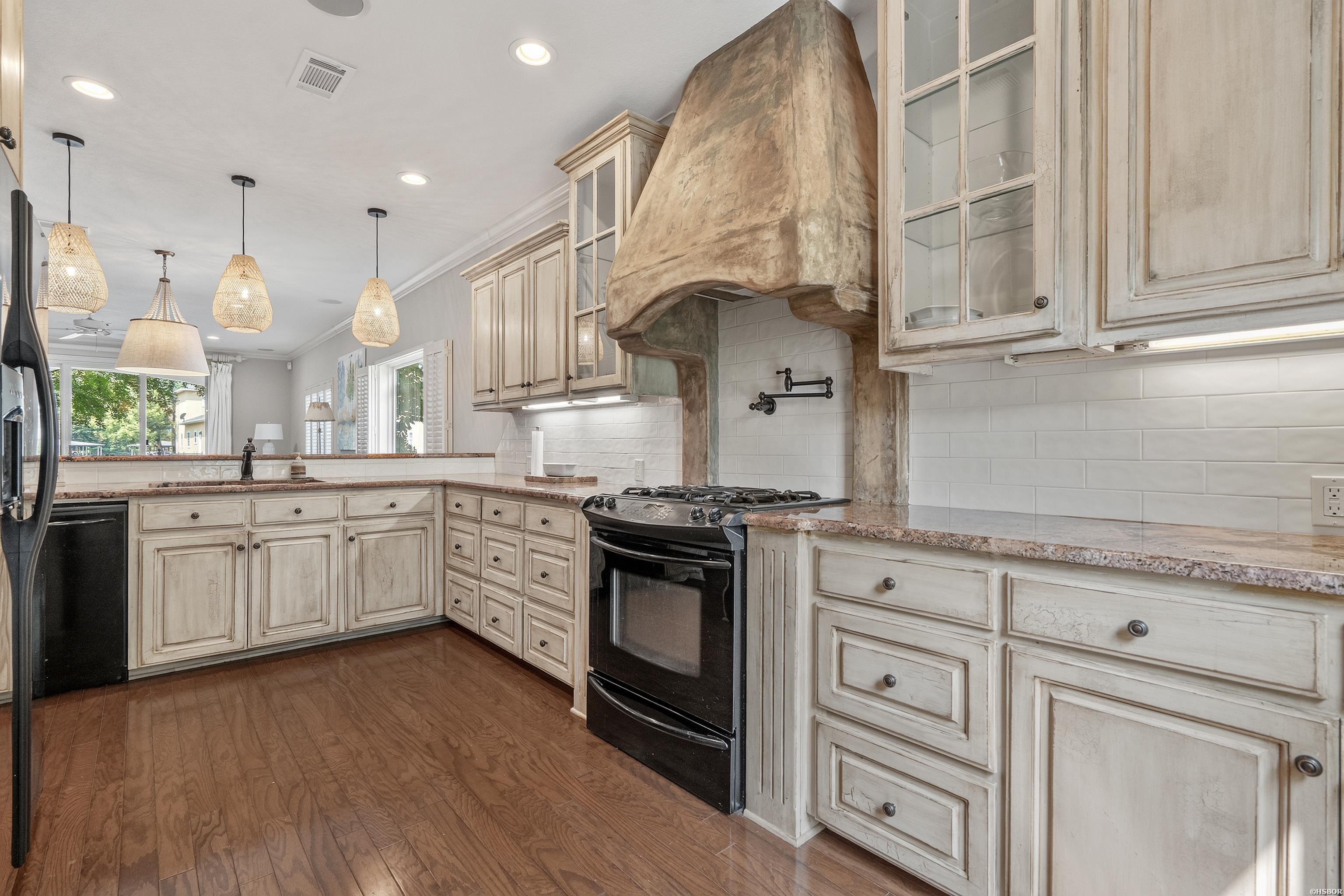 217 Farrs Landing Road Property Photo 8