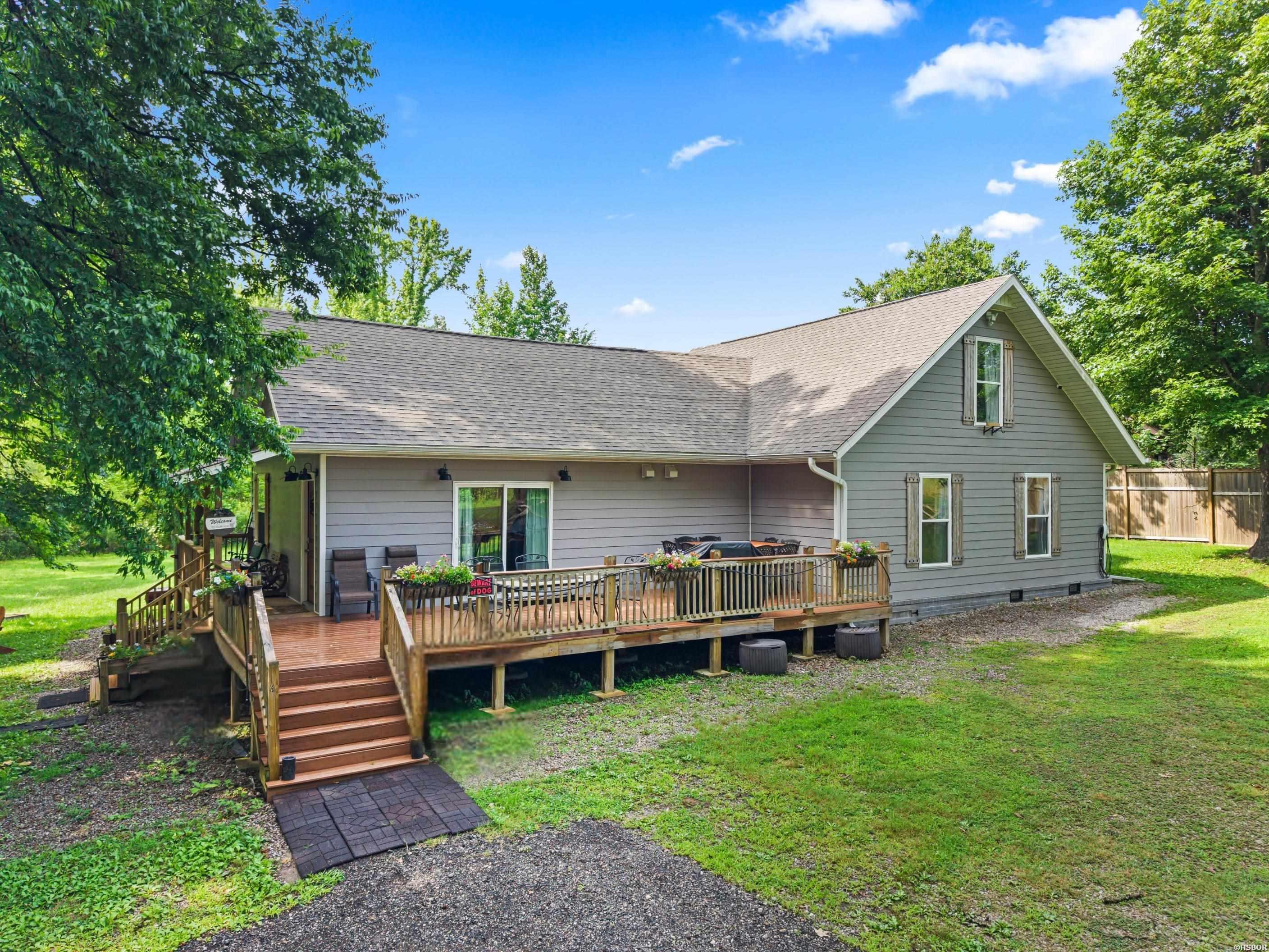 1556 HAMILTON DAIRY Property Photo 1