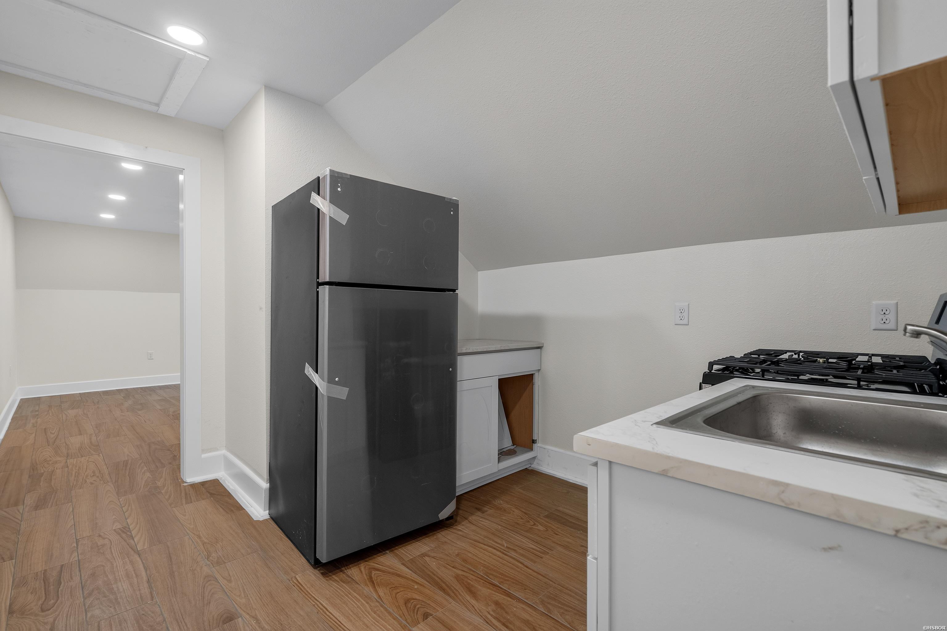 121 Second Street Property Photo 20