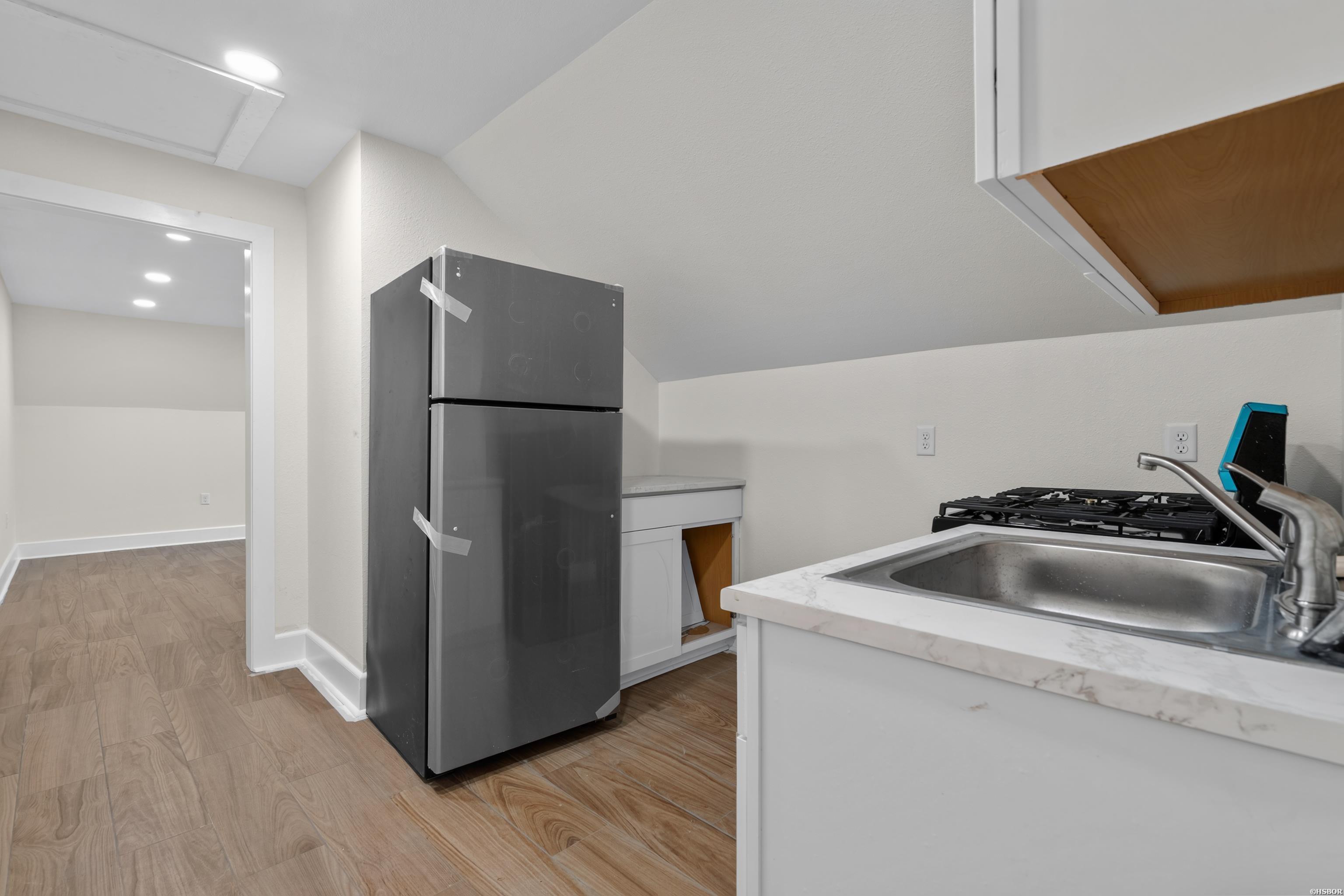 121 Second Street Property Photo 21