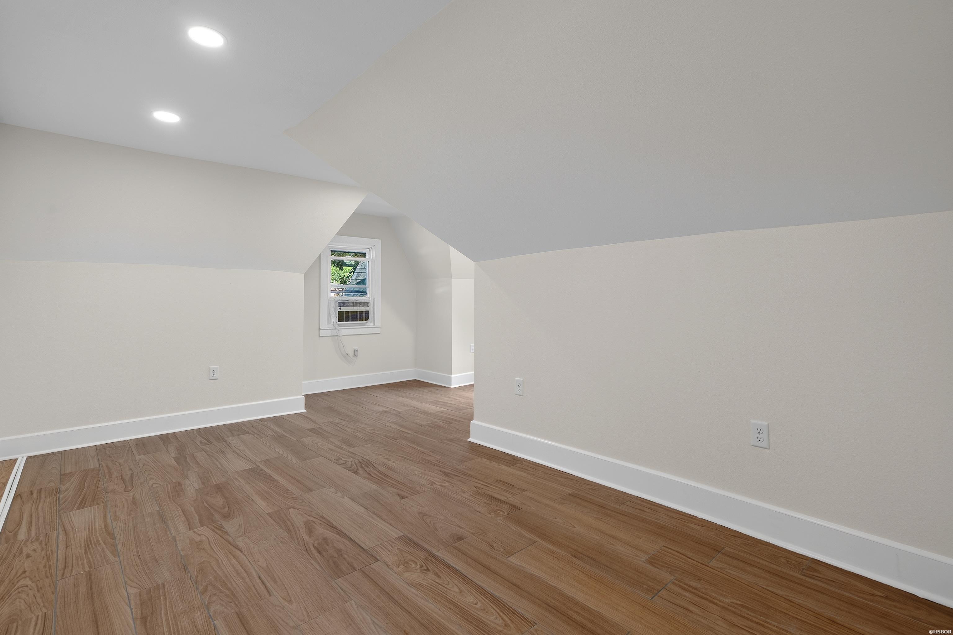 121 Second Street Property Photo 24