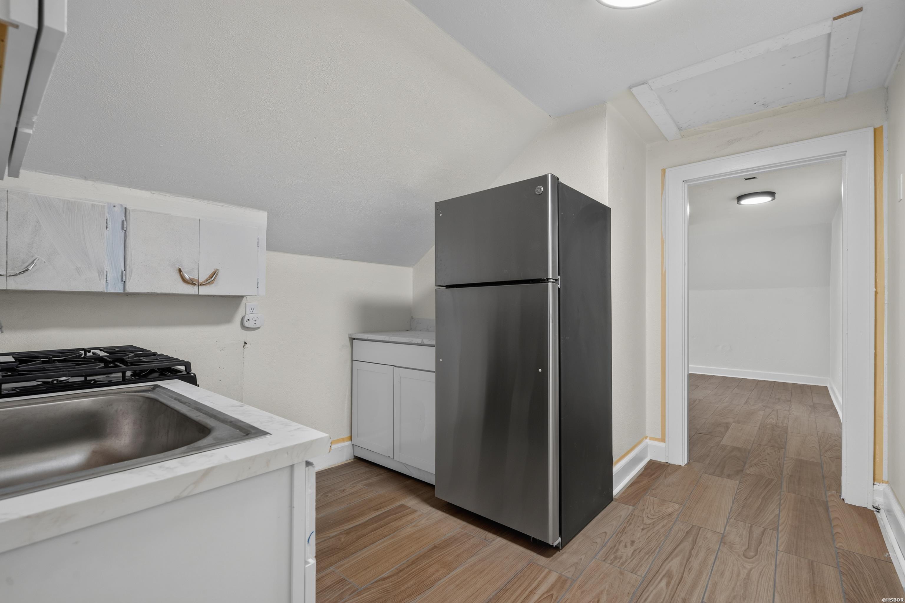 121 Second Street Property Photo 27