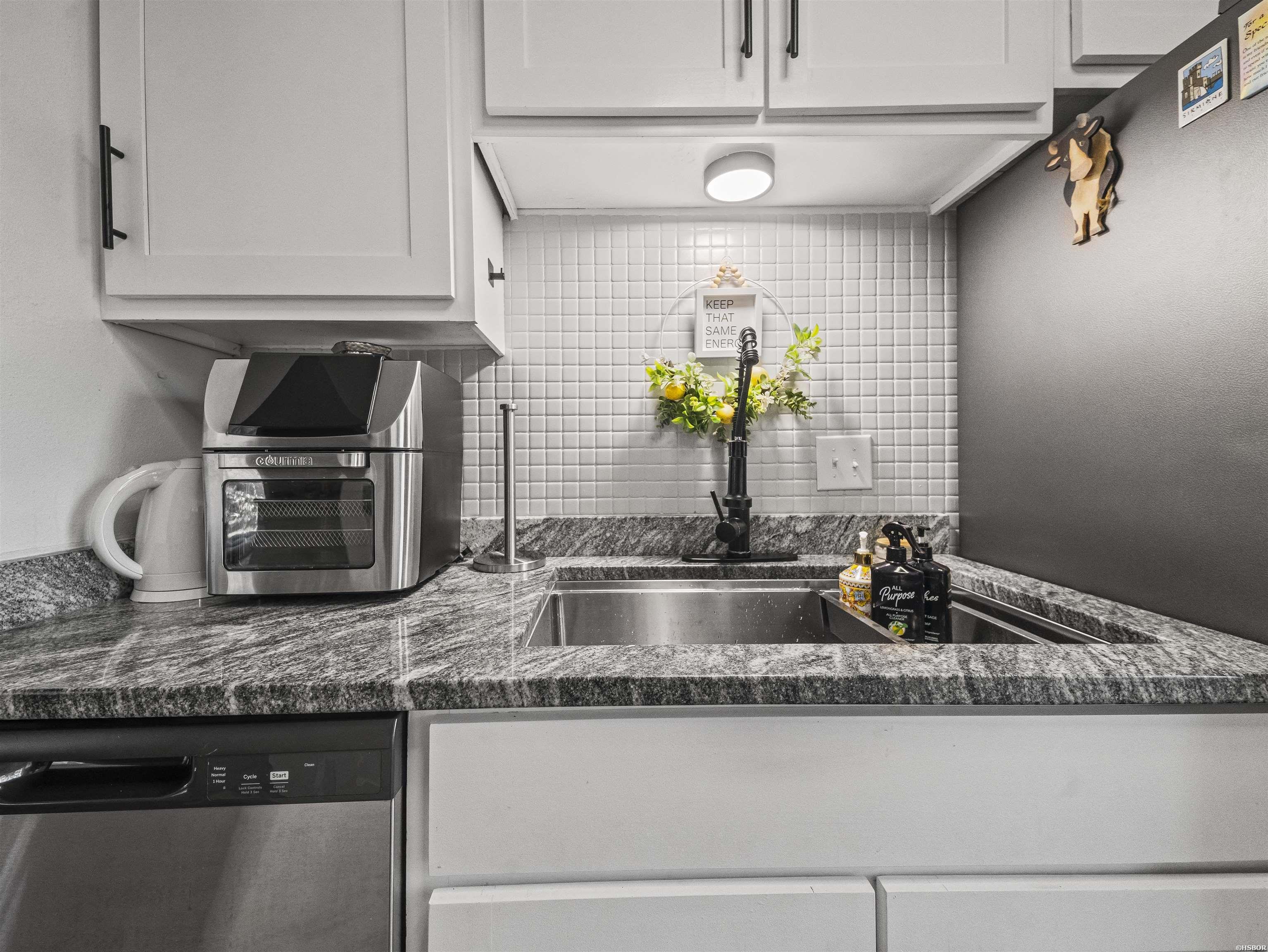 200 Gaucho Lane Property Photo 13