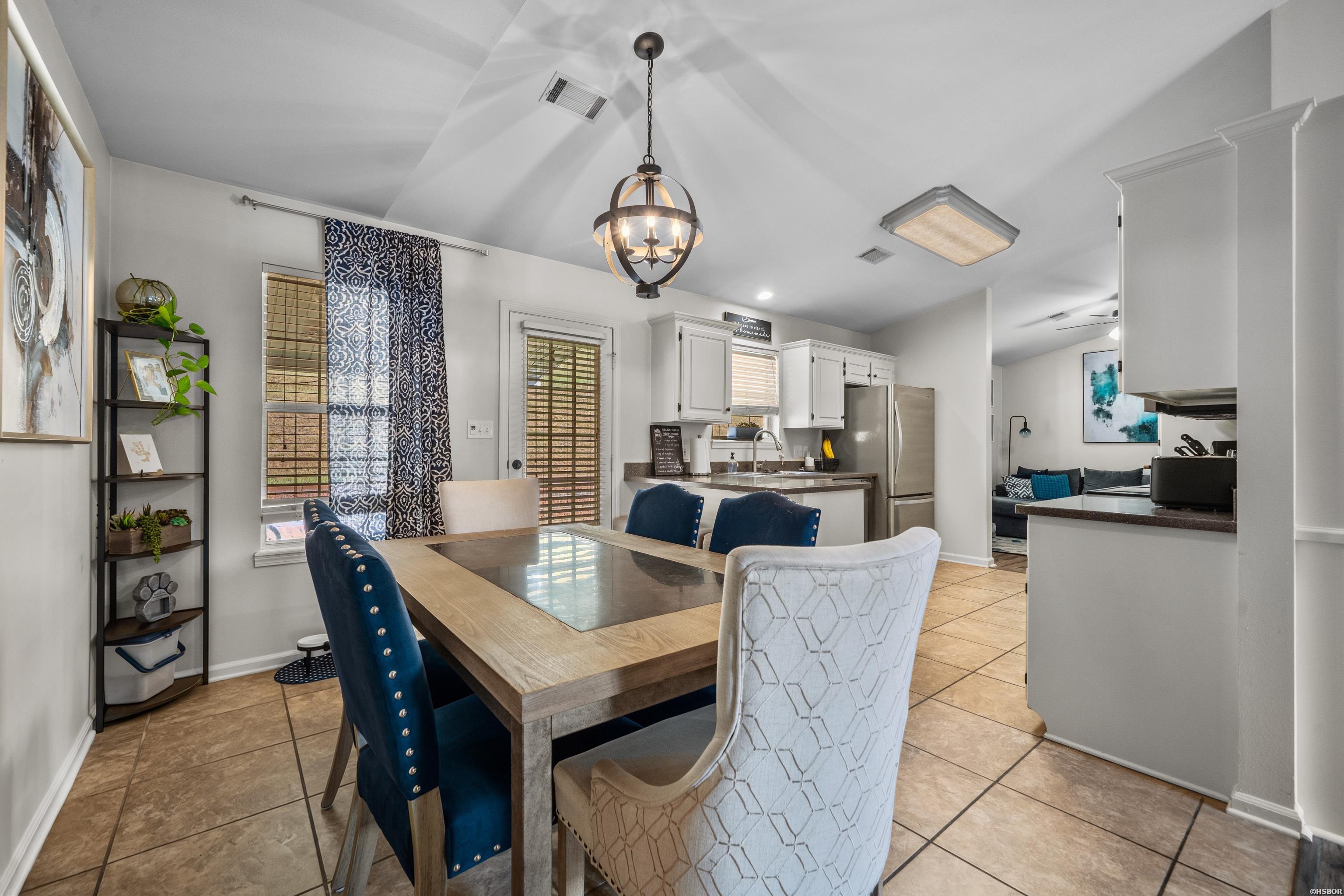 102 Gramercy Property Photo 11