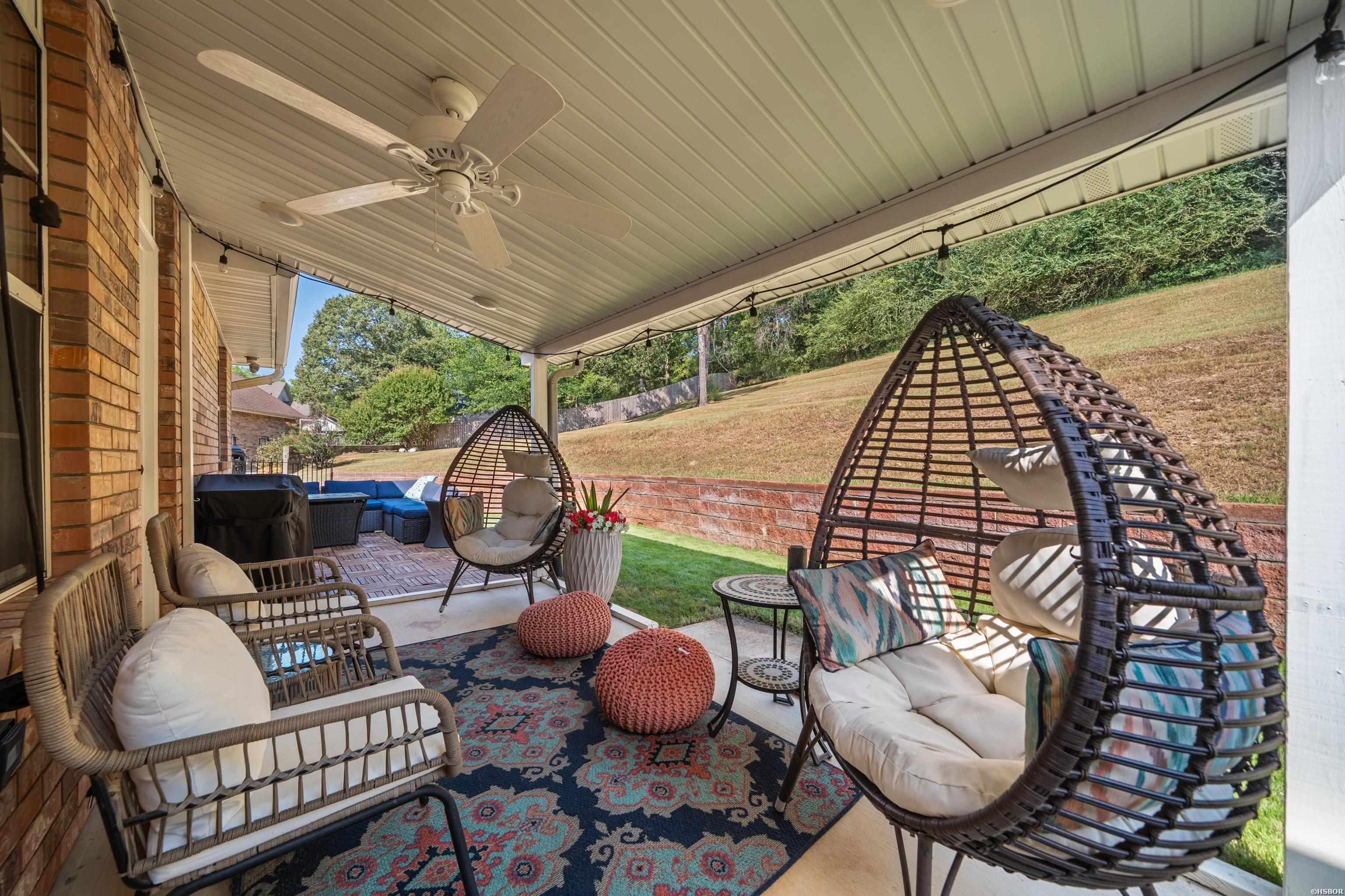 102 Gramercy Property Photo 36