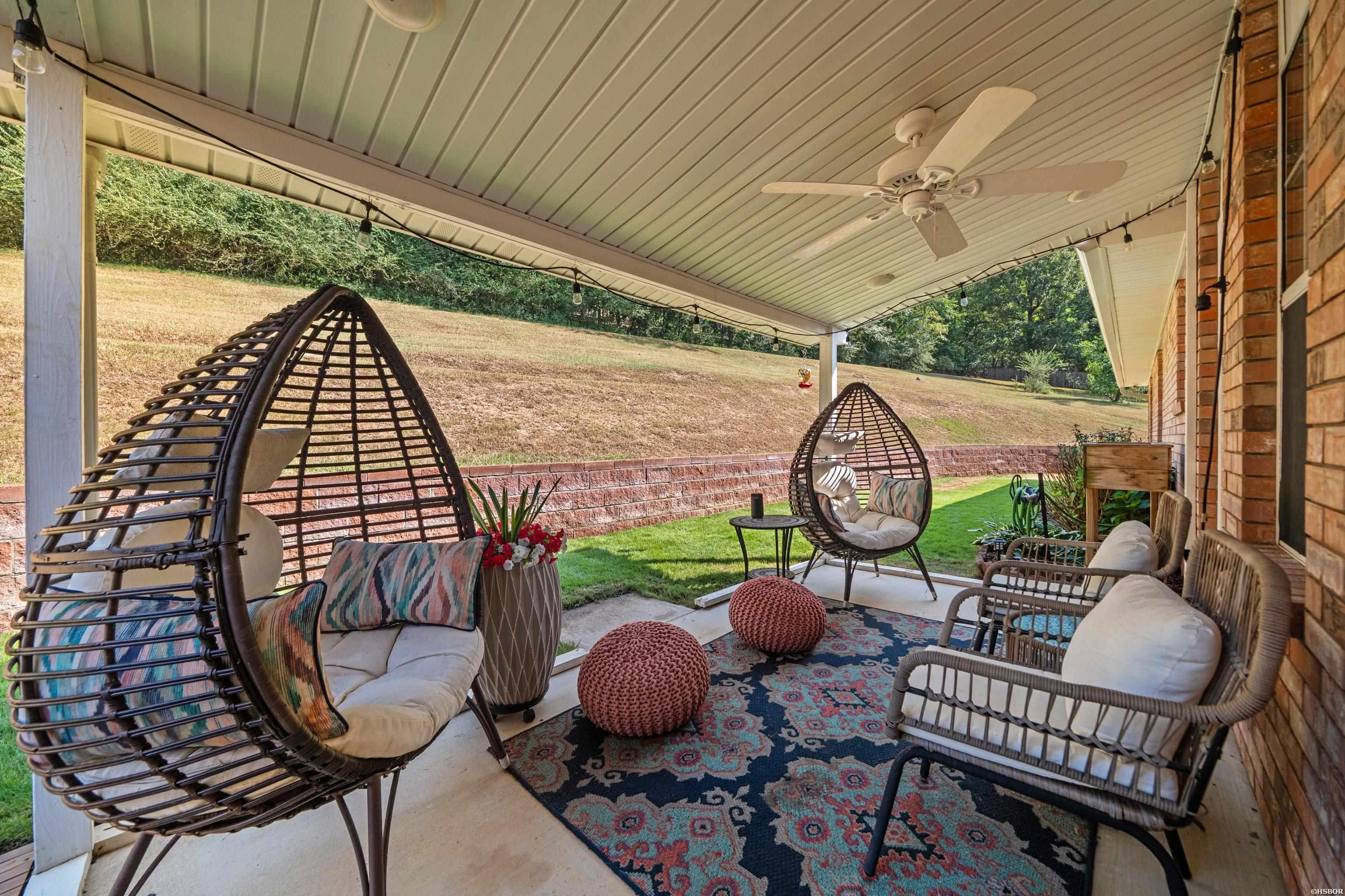 102 Gramercy Property Photo 38