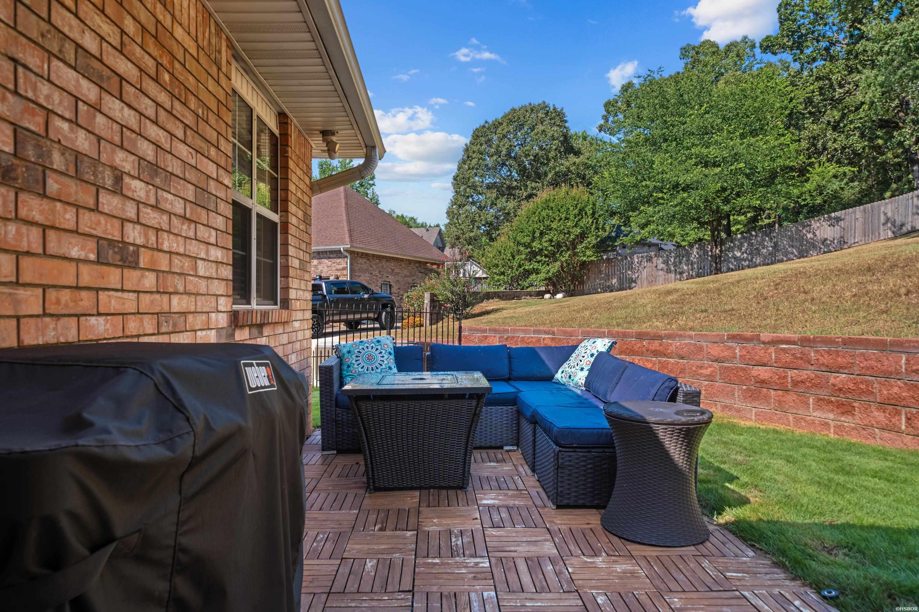 102 Gramercy Property Photo 39