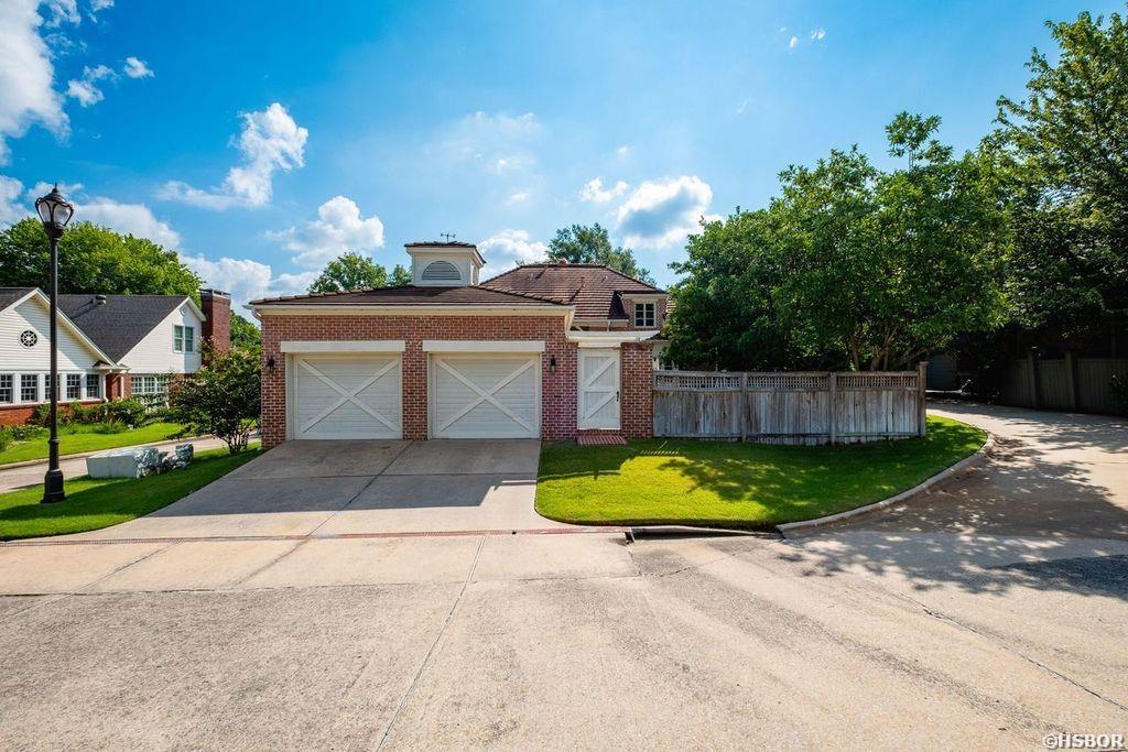 10 St John's Property Photo 37