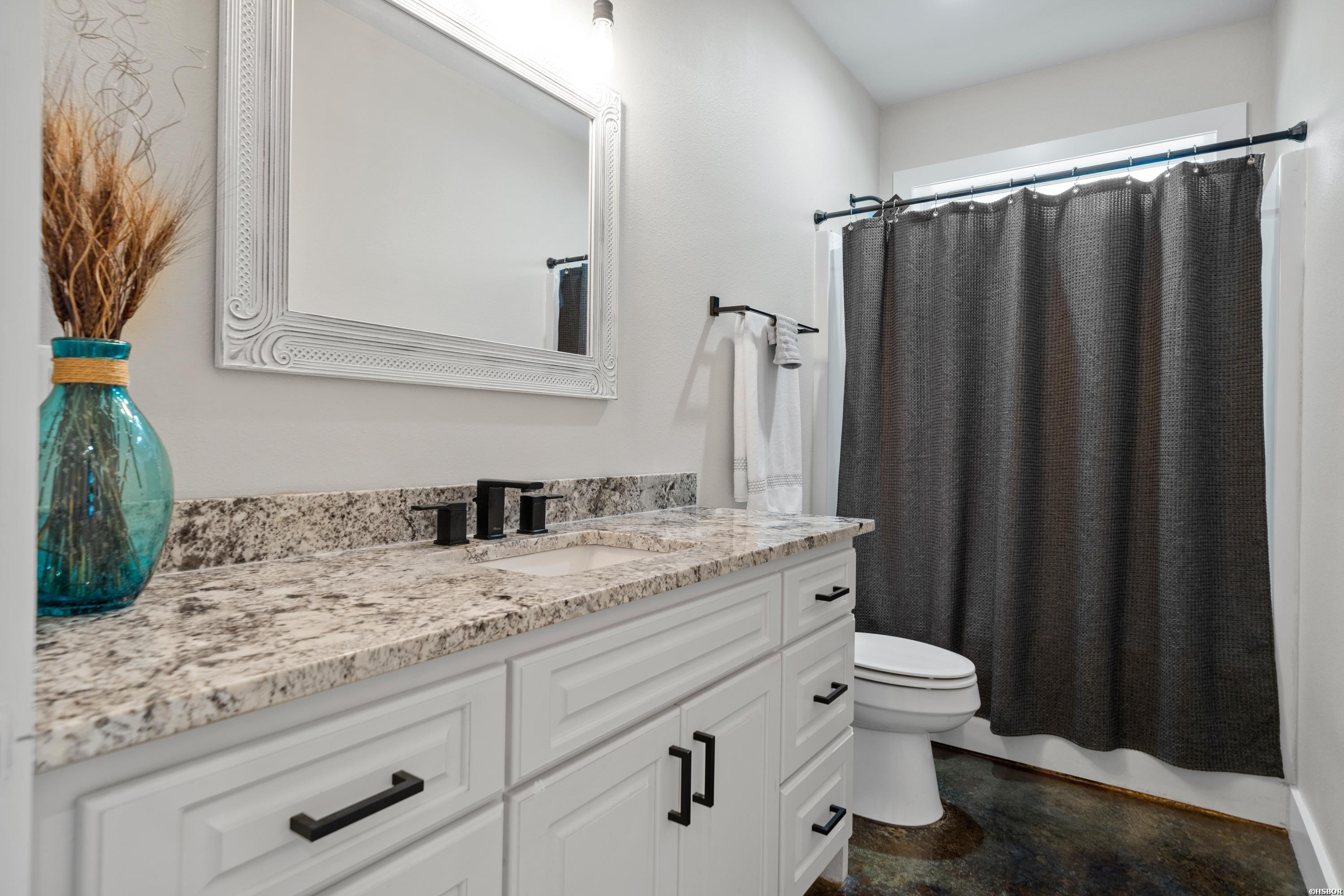 329 Woodview Lane Property Photo 10