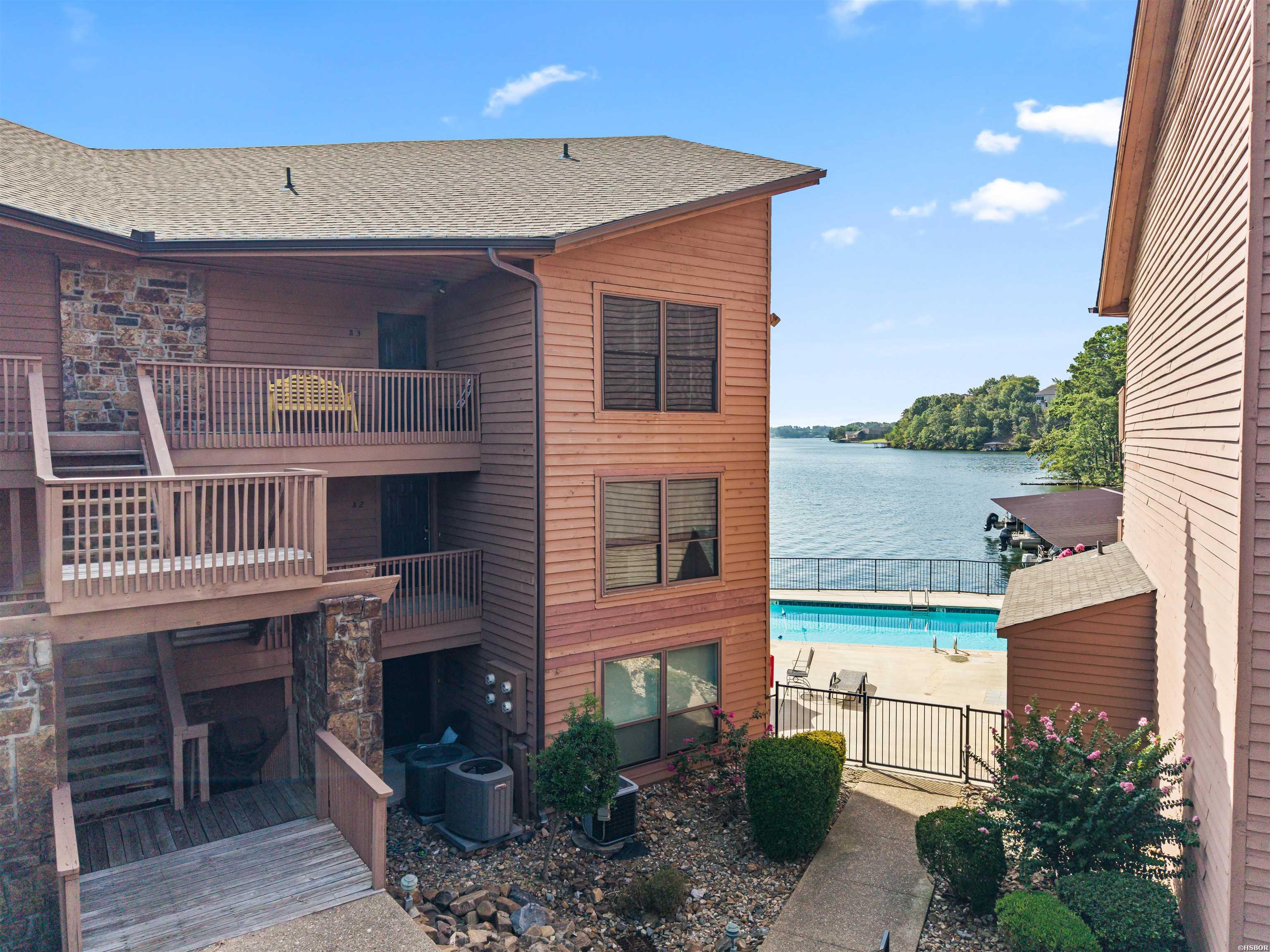 310 B-2 Kleinshore Drive Property Photo 6