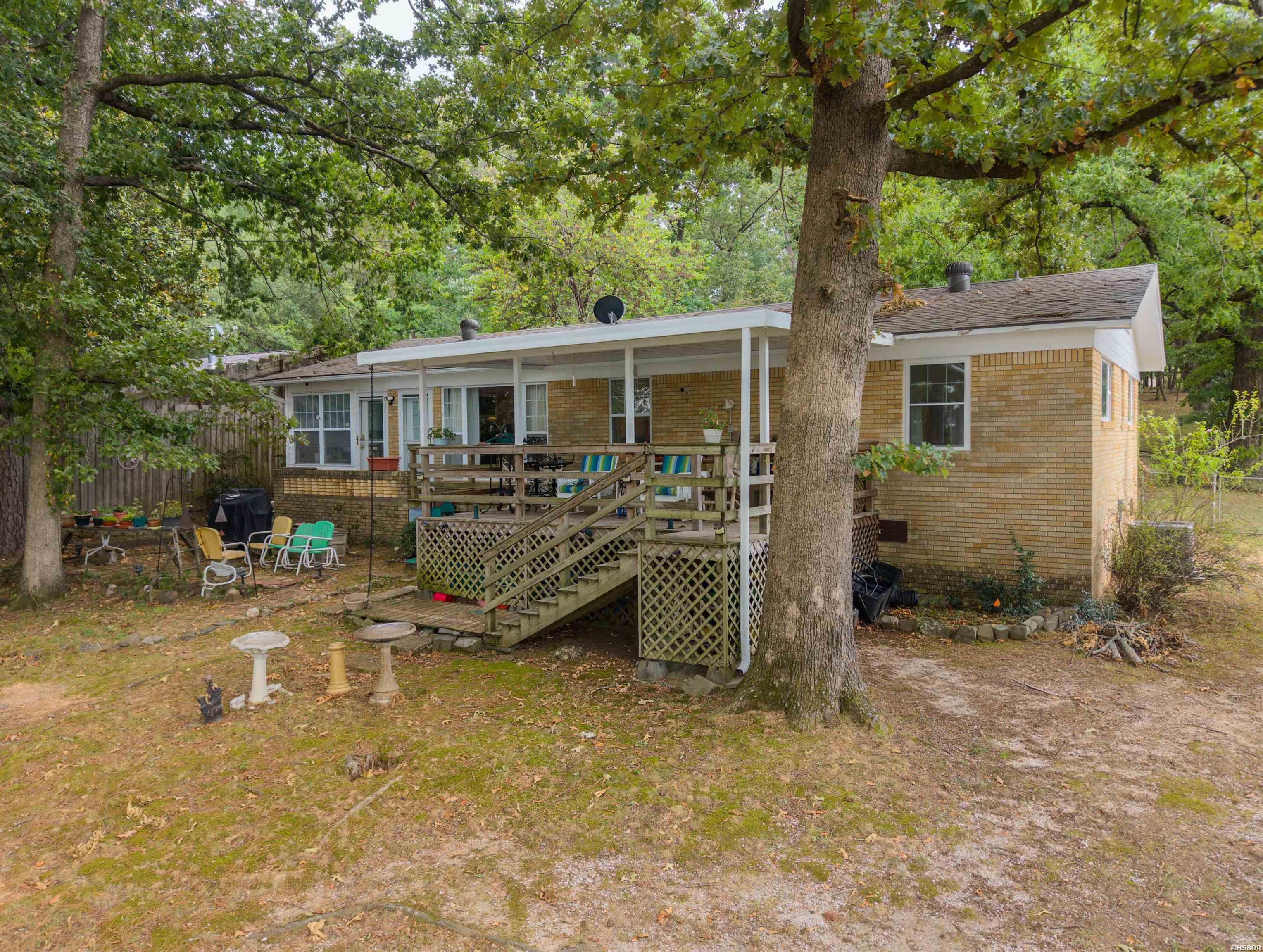 130 Brundage Terrace Property Photo 1