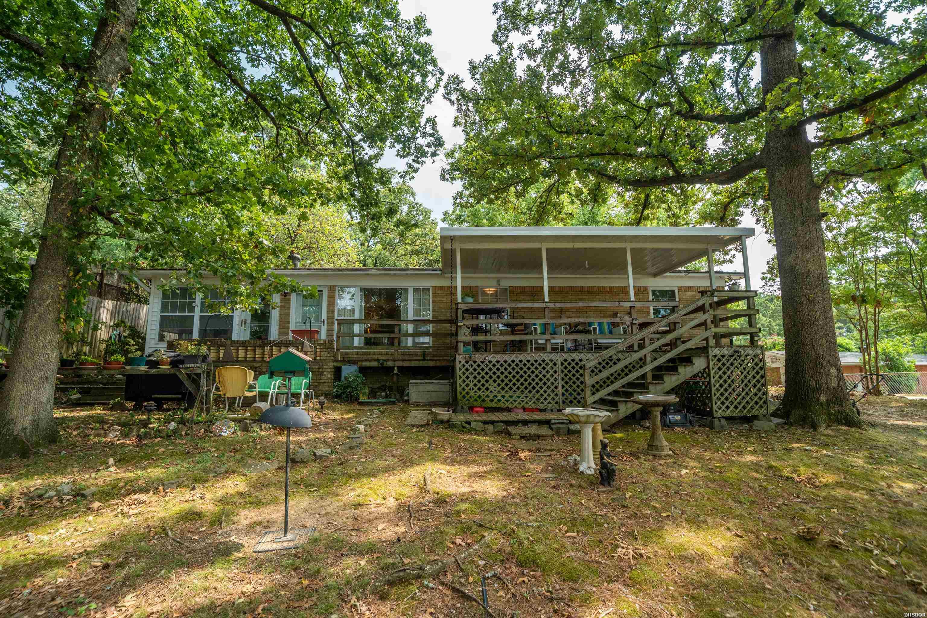 130 Brundage Terrace Property Photo 6