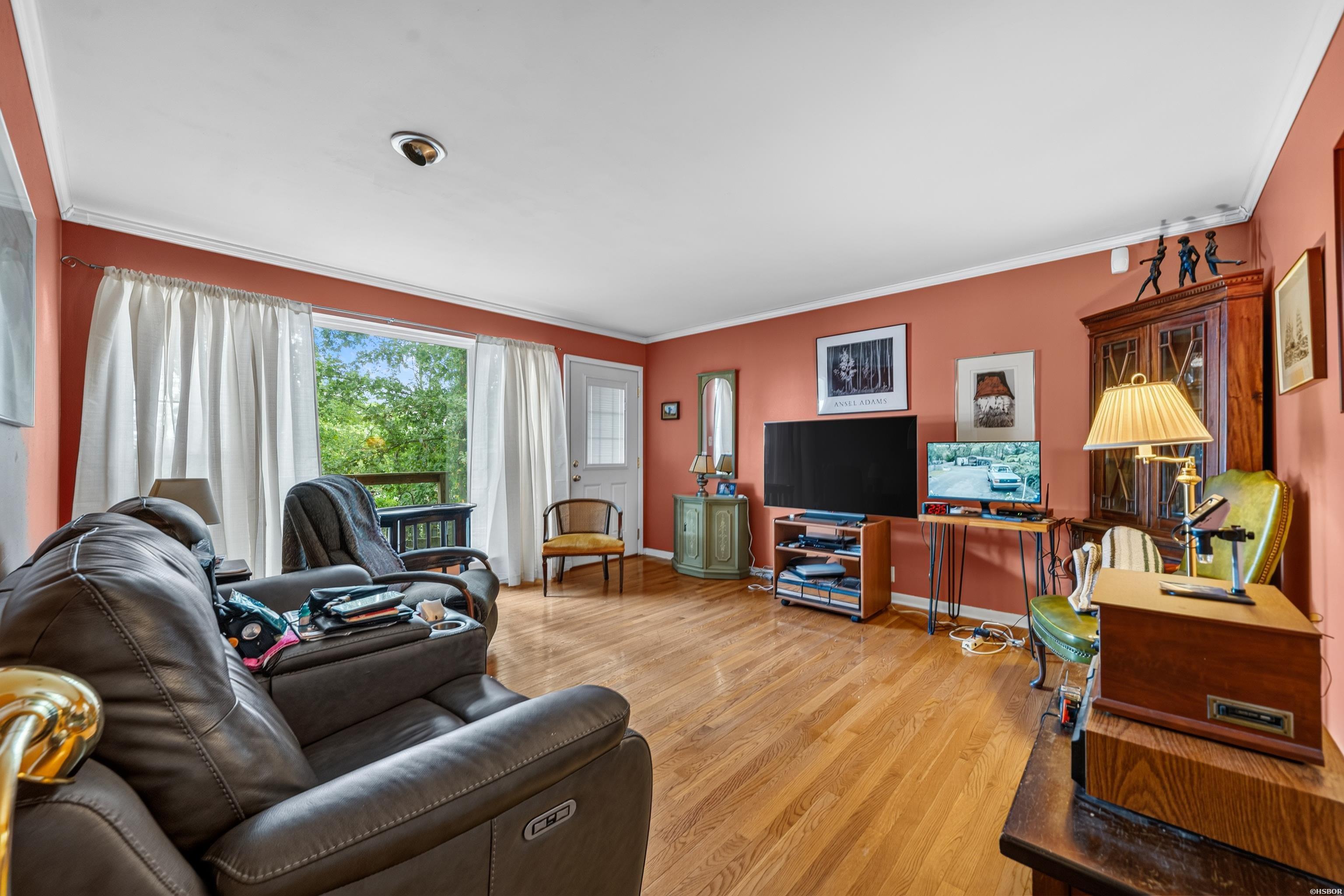 130 Brundage Terrace Property Photo 11