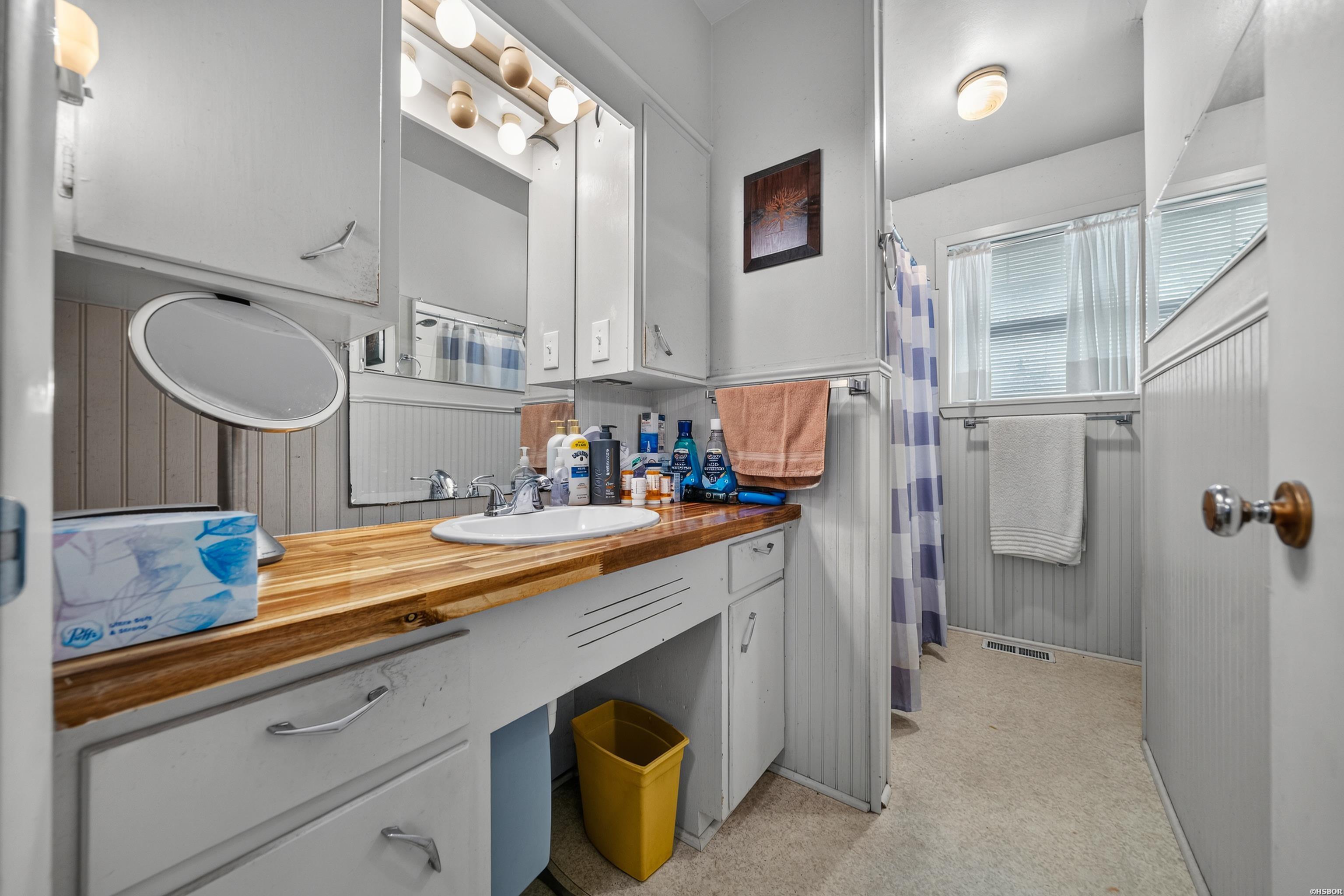 130 Brundage Terrace Property Photo 27