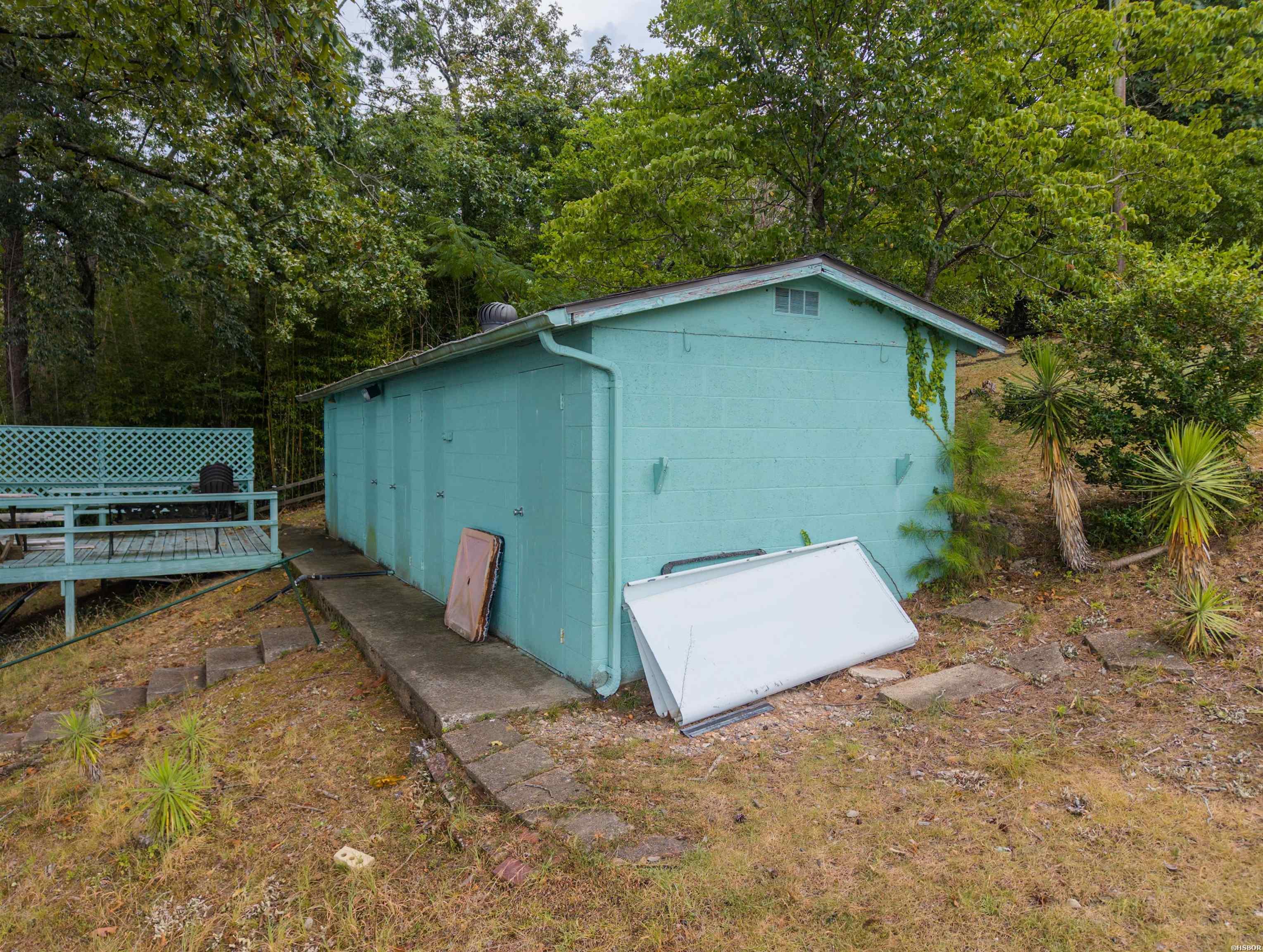 130 Brundage Terrace Property Photo 30