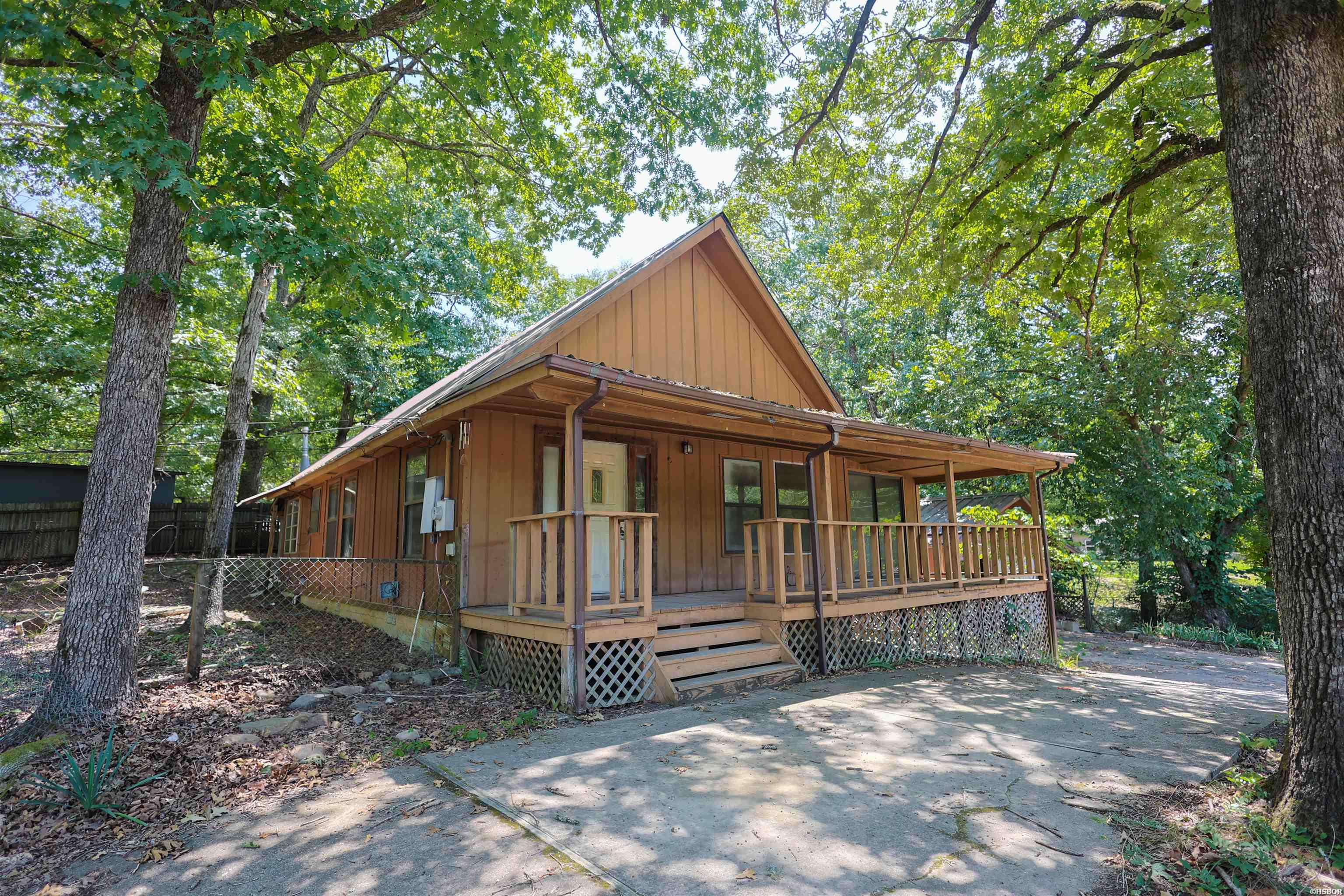 12 Cinnamon Lane Property Photo 1