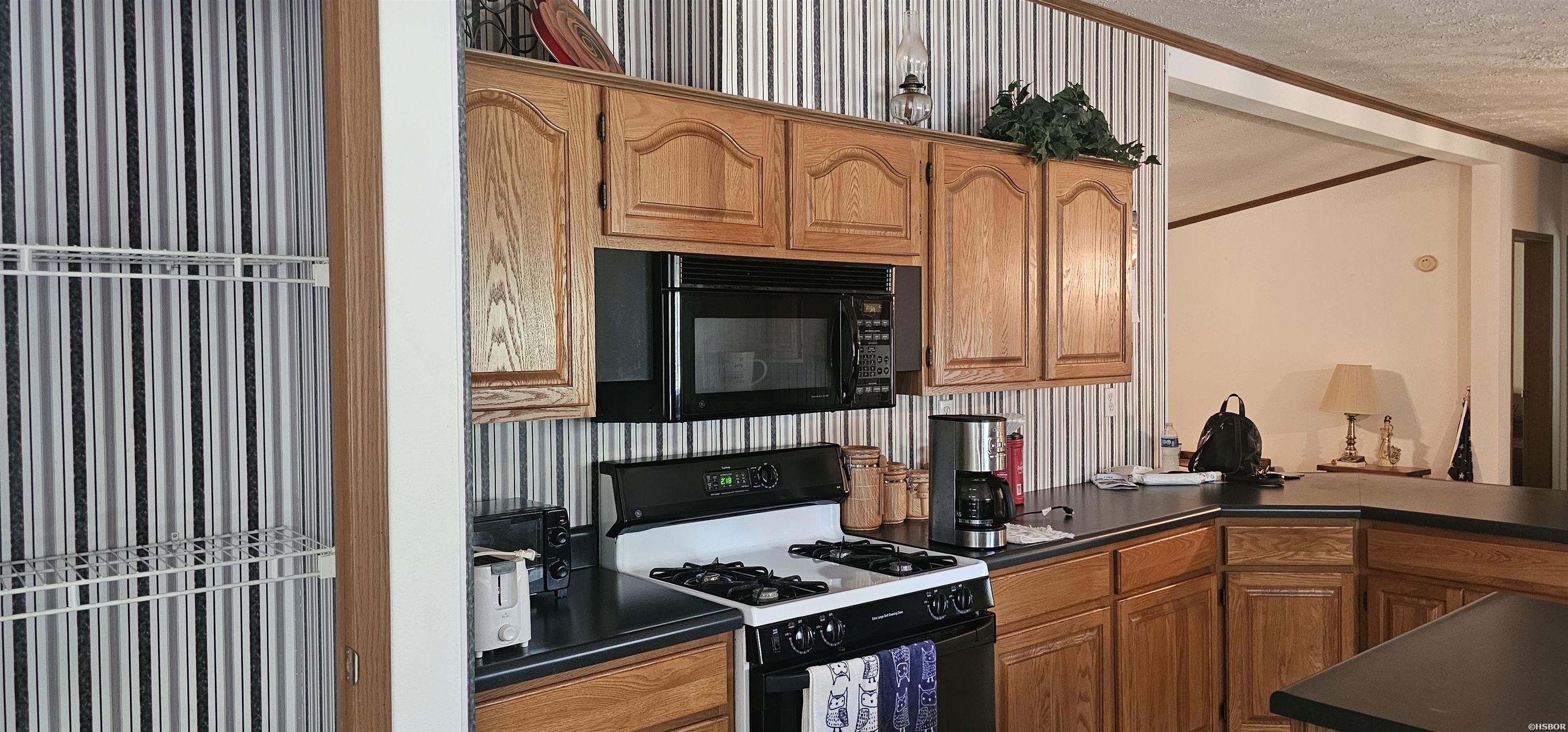 446 Davis Drive Property Photo 3