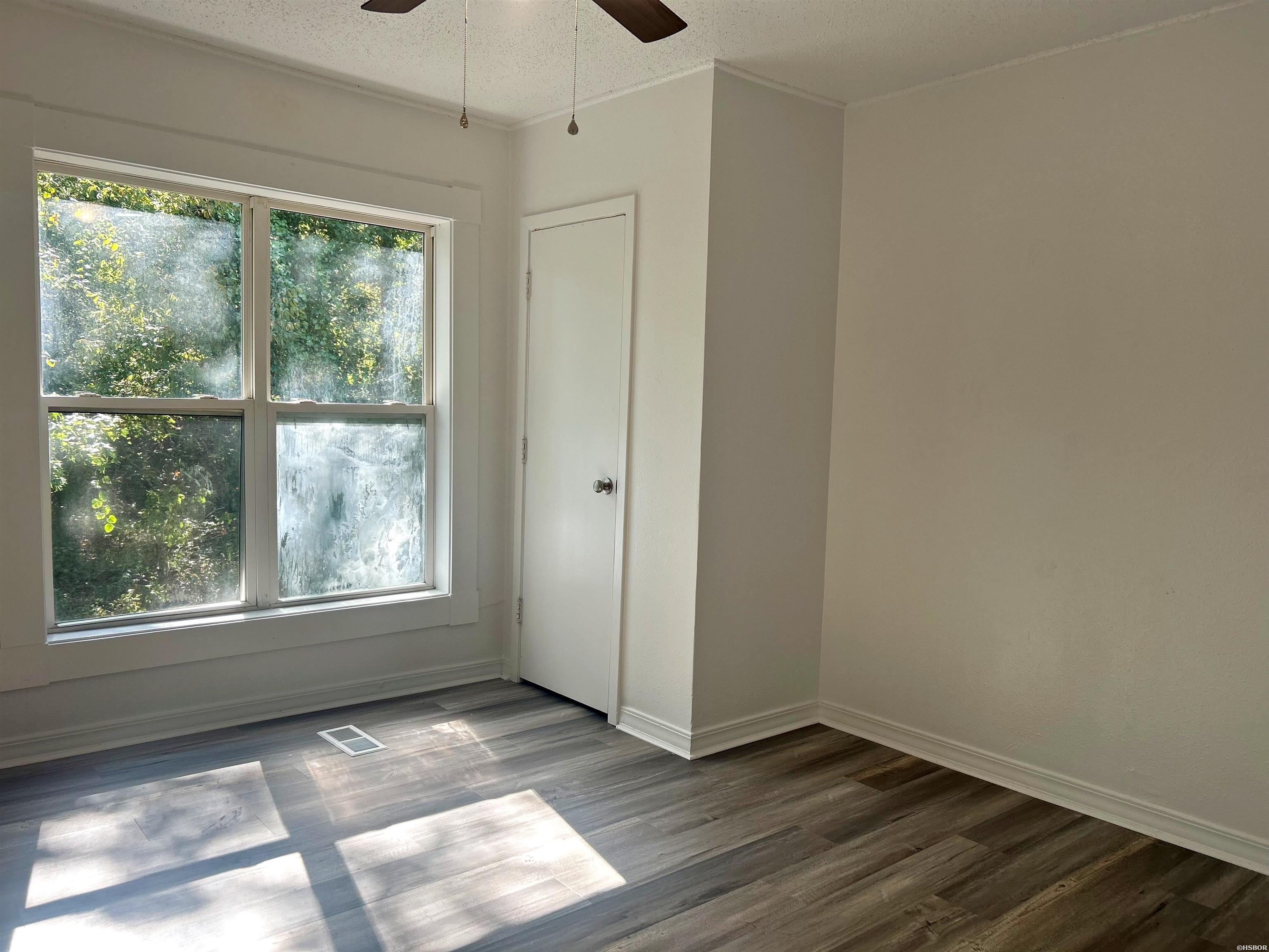 307 Lower Lake Road Property Photo 8