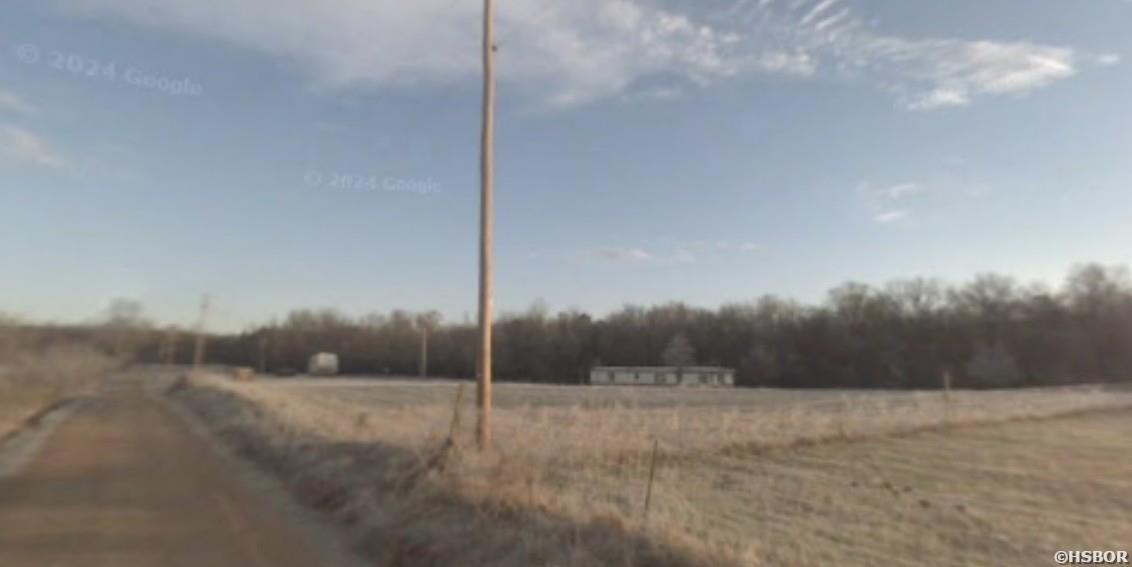 739 Calico Road Property Photo 4