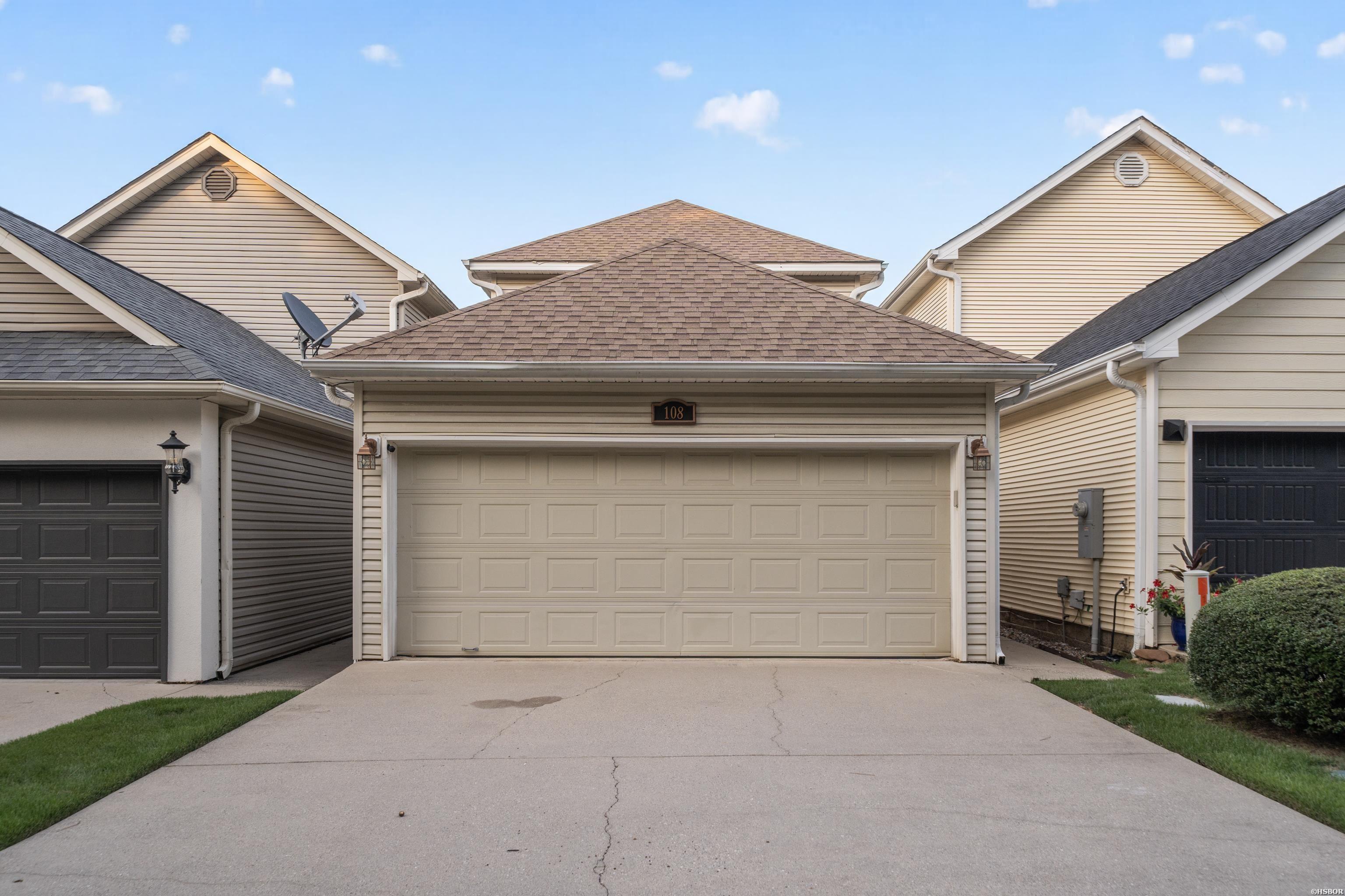 108 Eagle View Court Property Photo 5