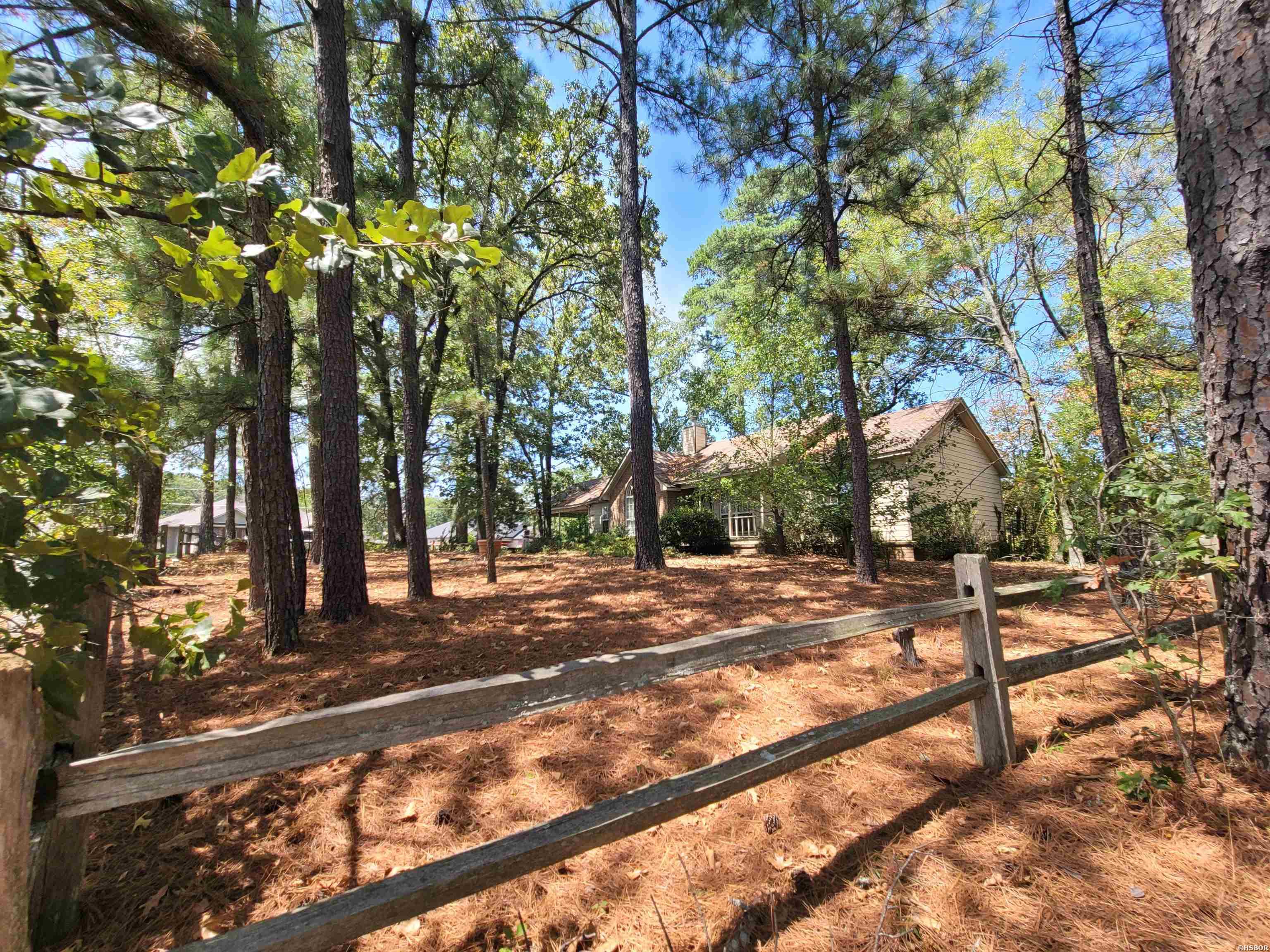 210 Restful Ridge Road Property Photo 3