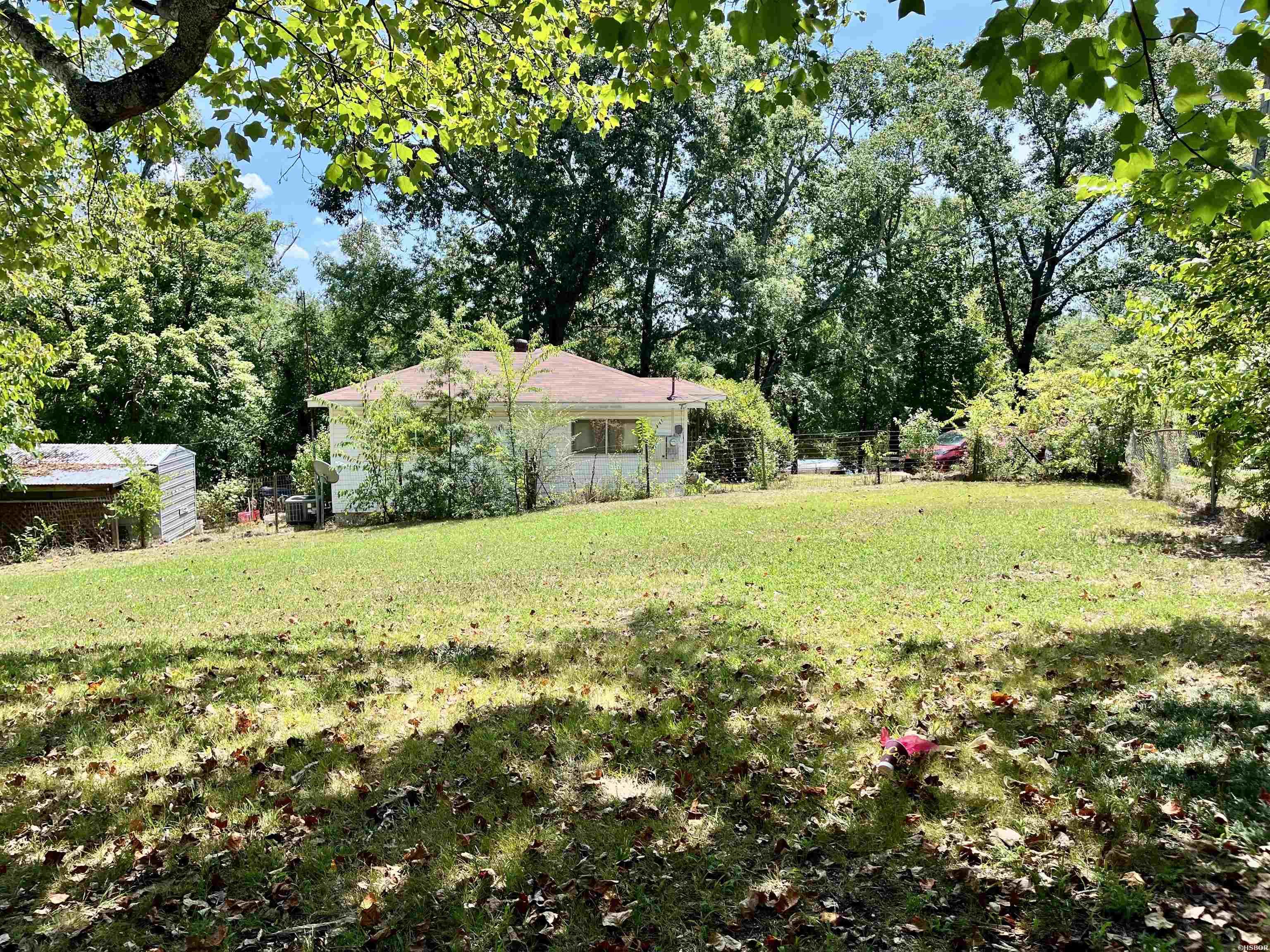 109 Gibbs Property Photo 10