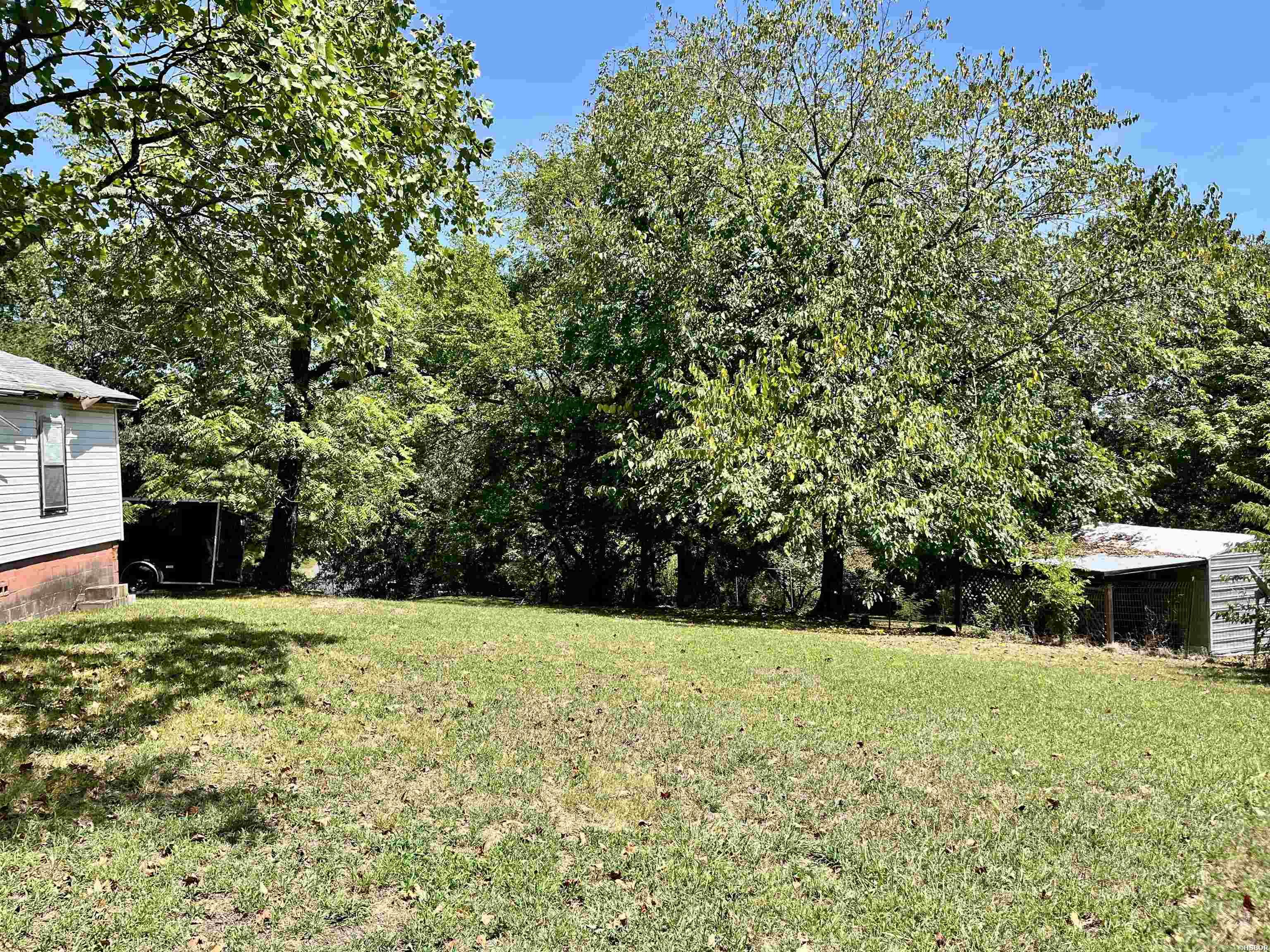109 Gibbs Property Photo 12