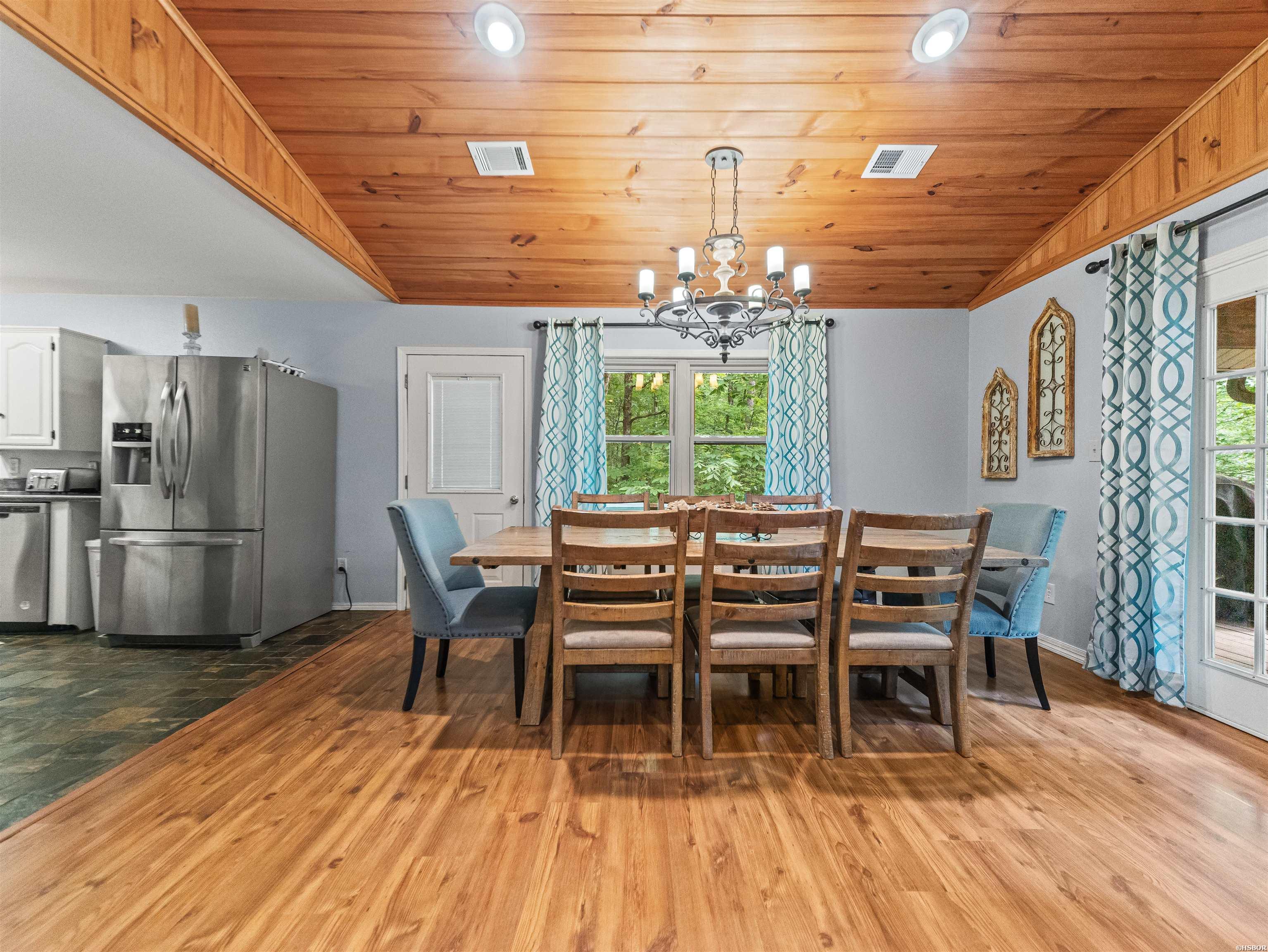 61 Muscadine Lane Property Photo 3