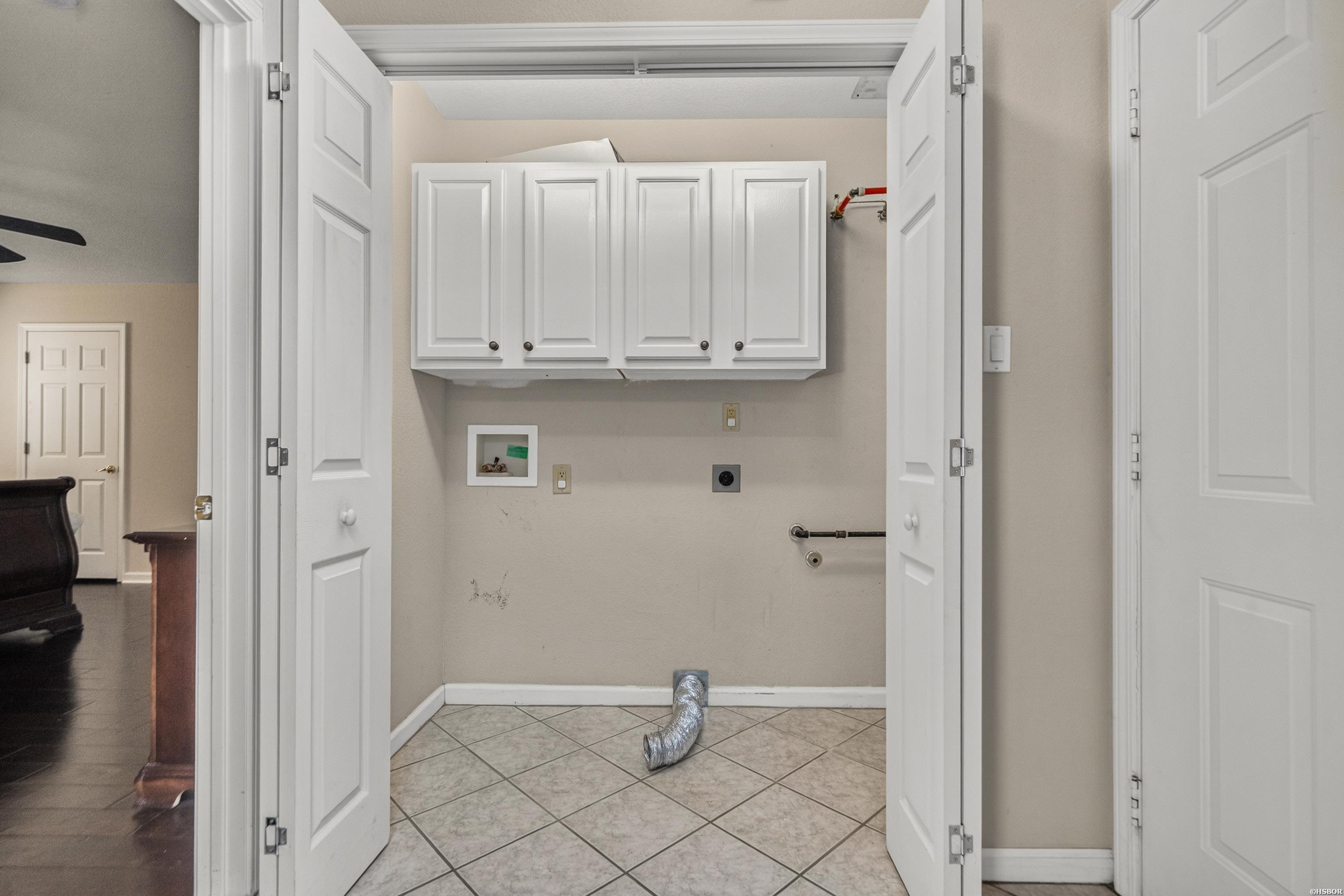 100 Forest View Court Property Photo 36