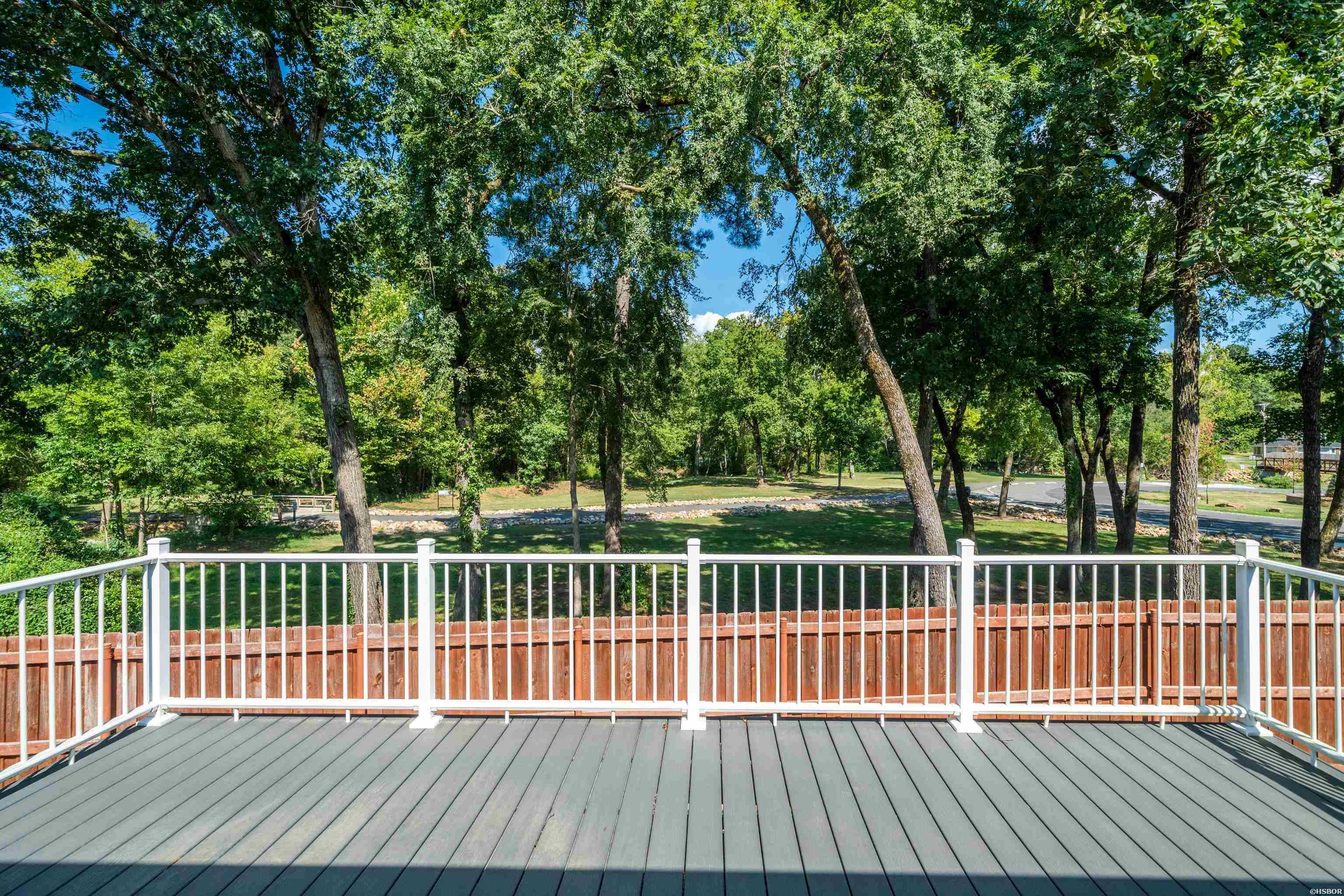 100 Forest View Court Property Photo 38
