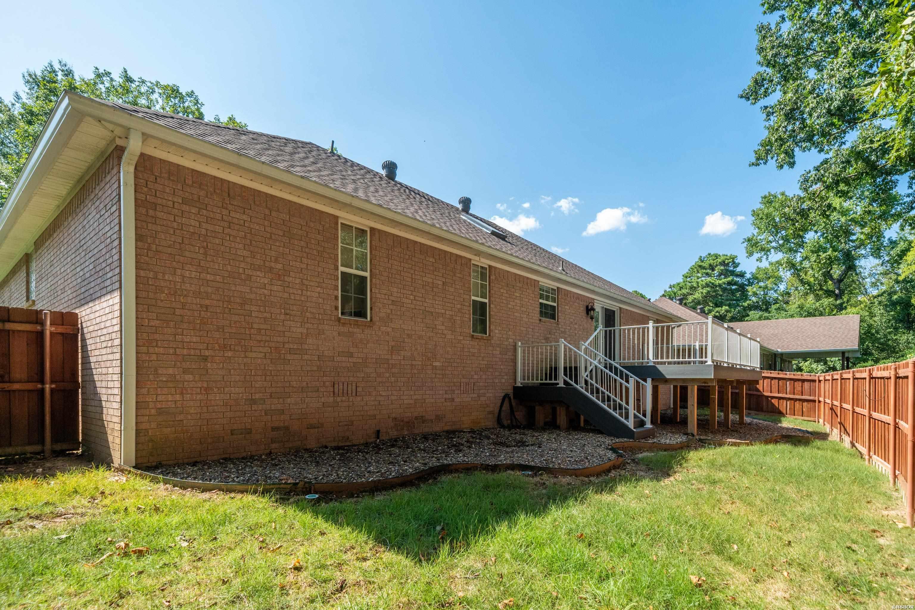 100 Forest View Court Property Photo 41