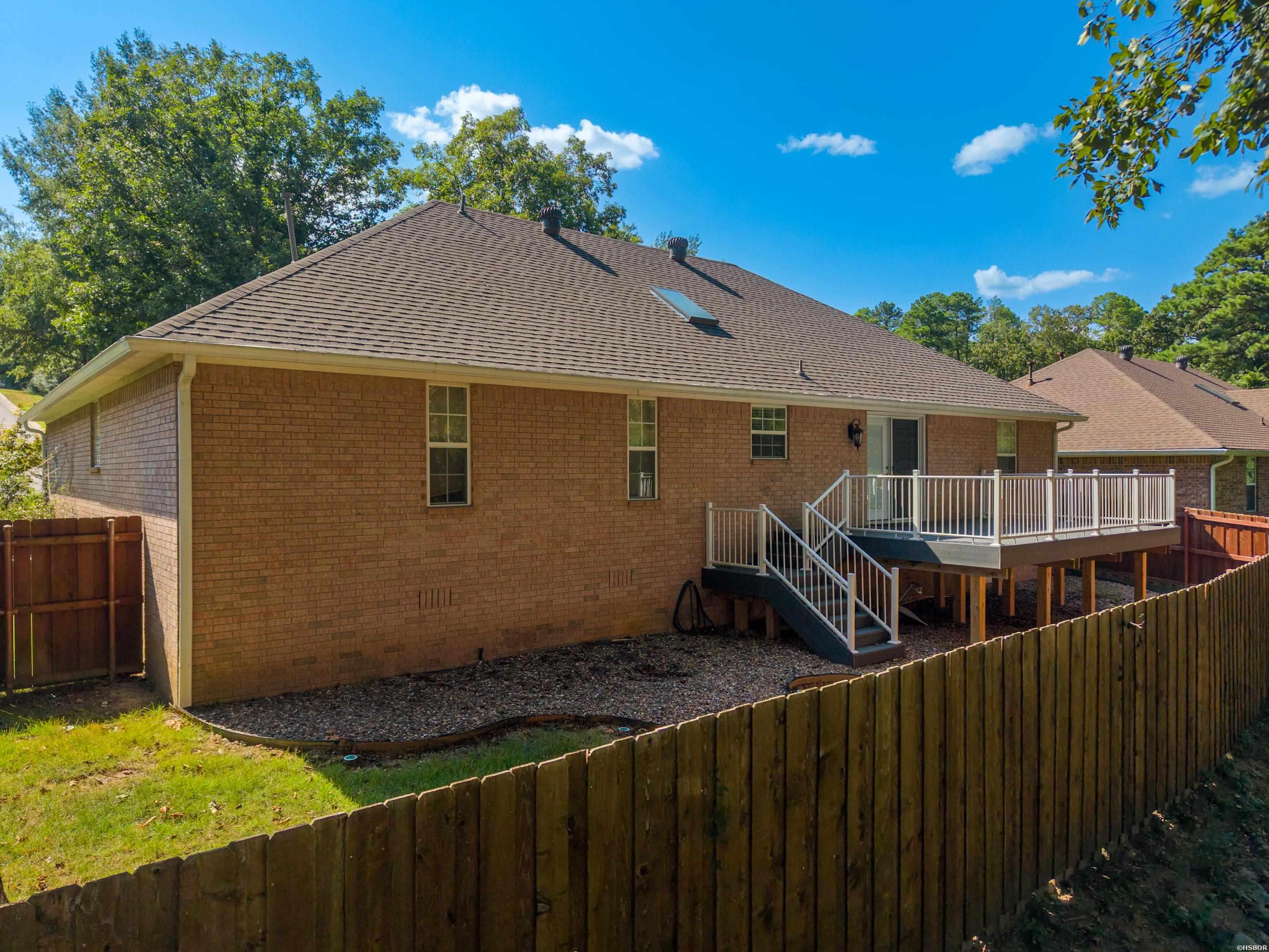 100 Forest View Court Property Photo 44