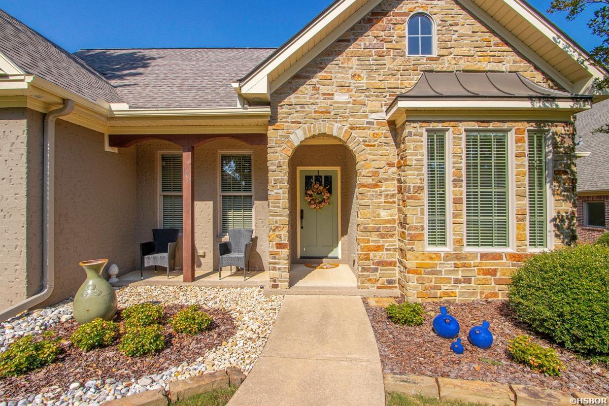 146 Gardens Gate Property Photo 4